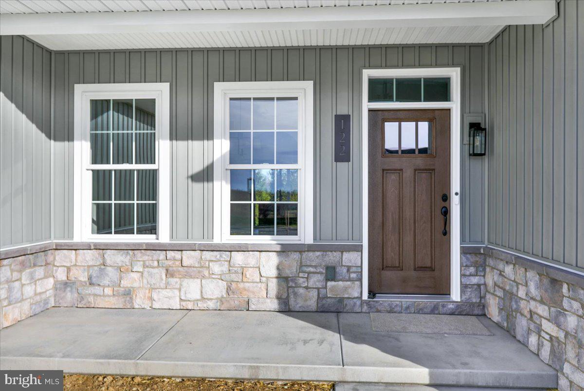 THE ESTATES AT HEARTHSIDE - Residential