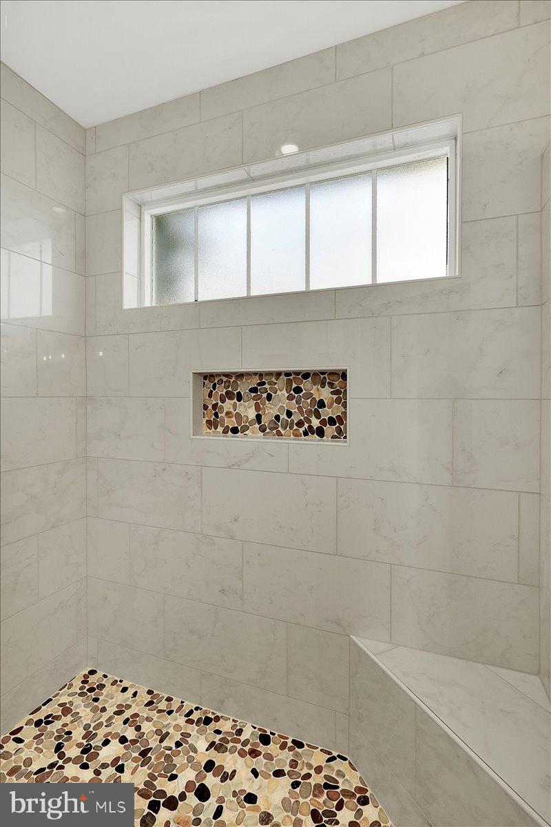 THE ESTATES AT HEARTHSIDE - Residential