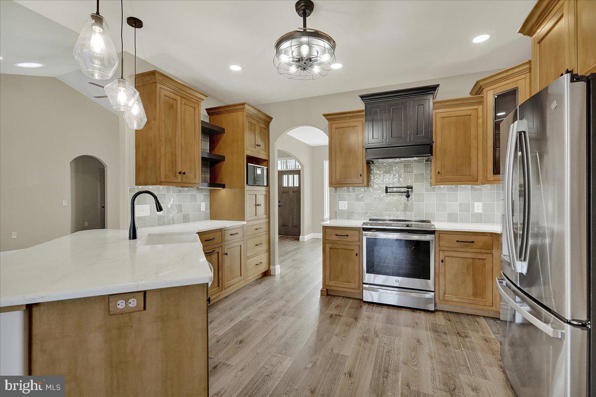 THE ESTATES AT HEARTHSIDE - Residential