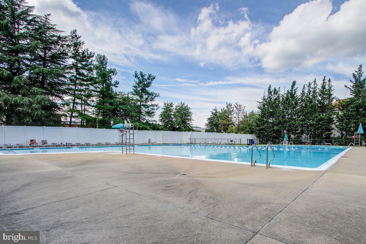 FAIR HILL - Residential