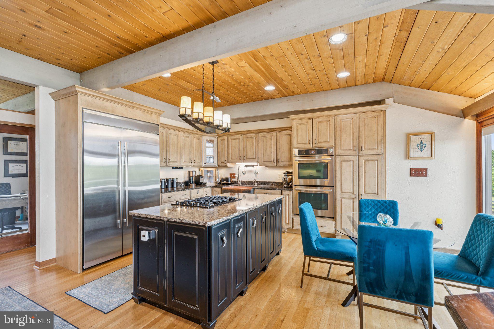 ROSEMONT - Residential