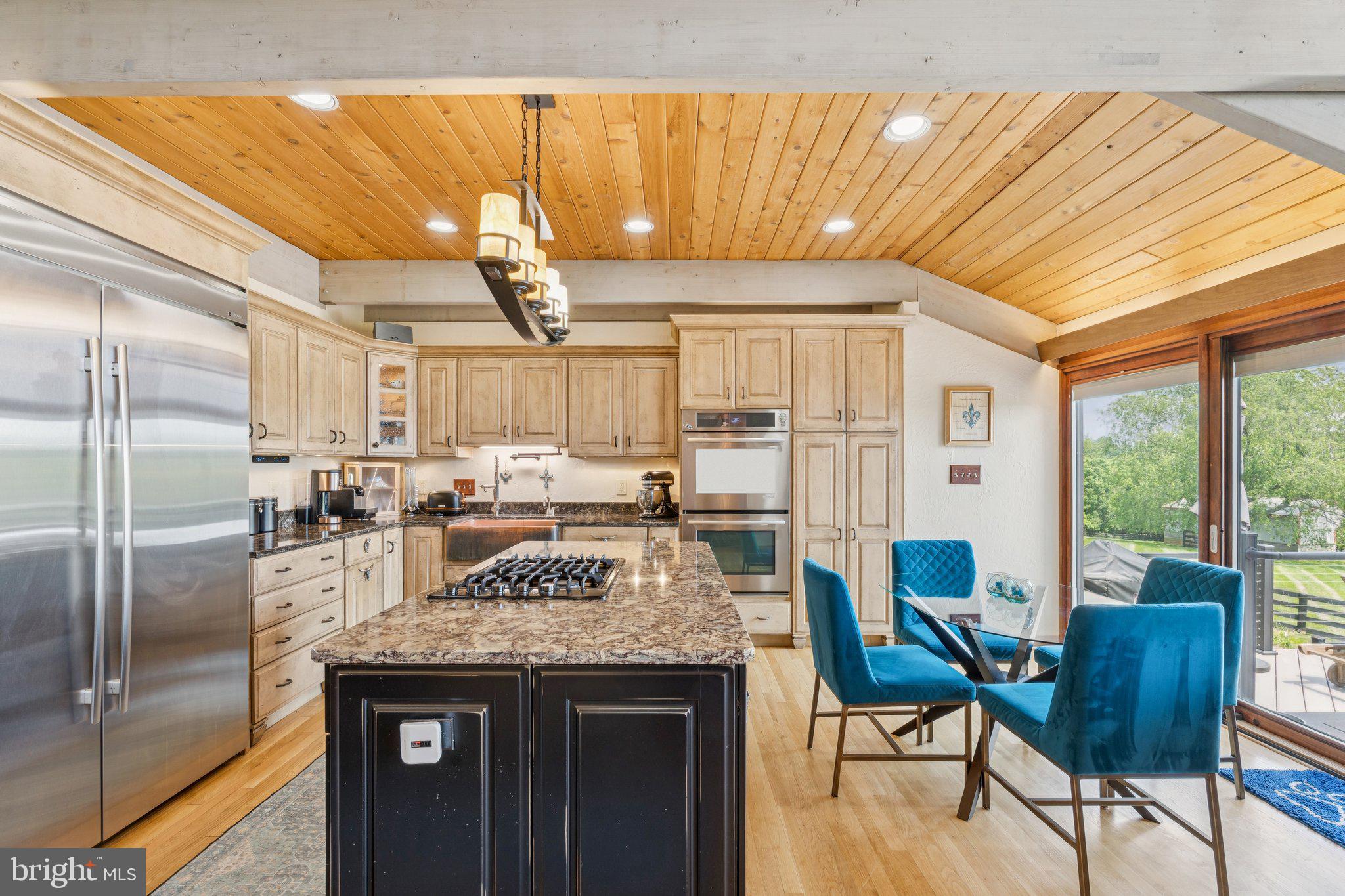 ROSEMONT - Residential