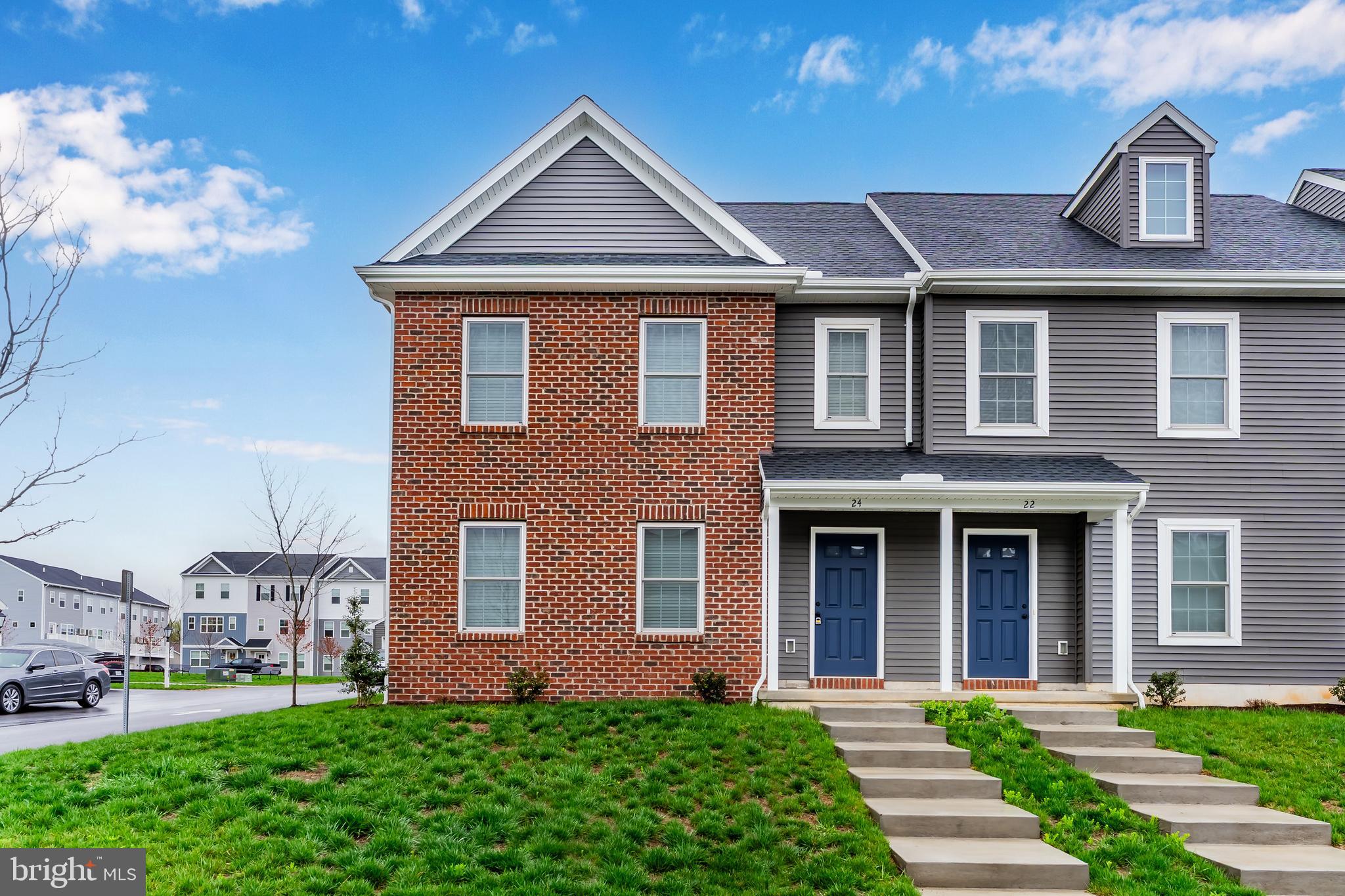 NORTHSIDE VILLAGE - Residential Lease