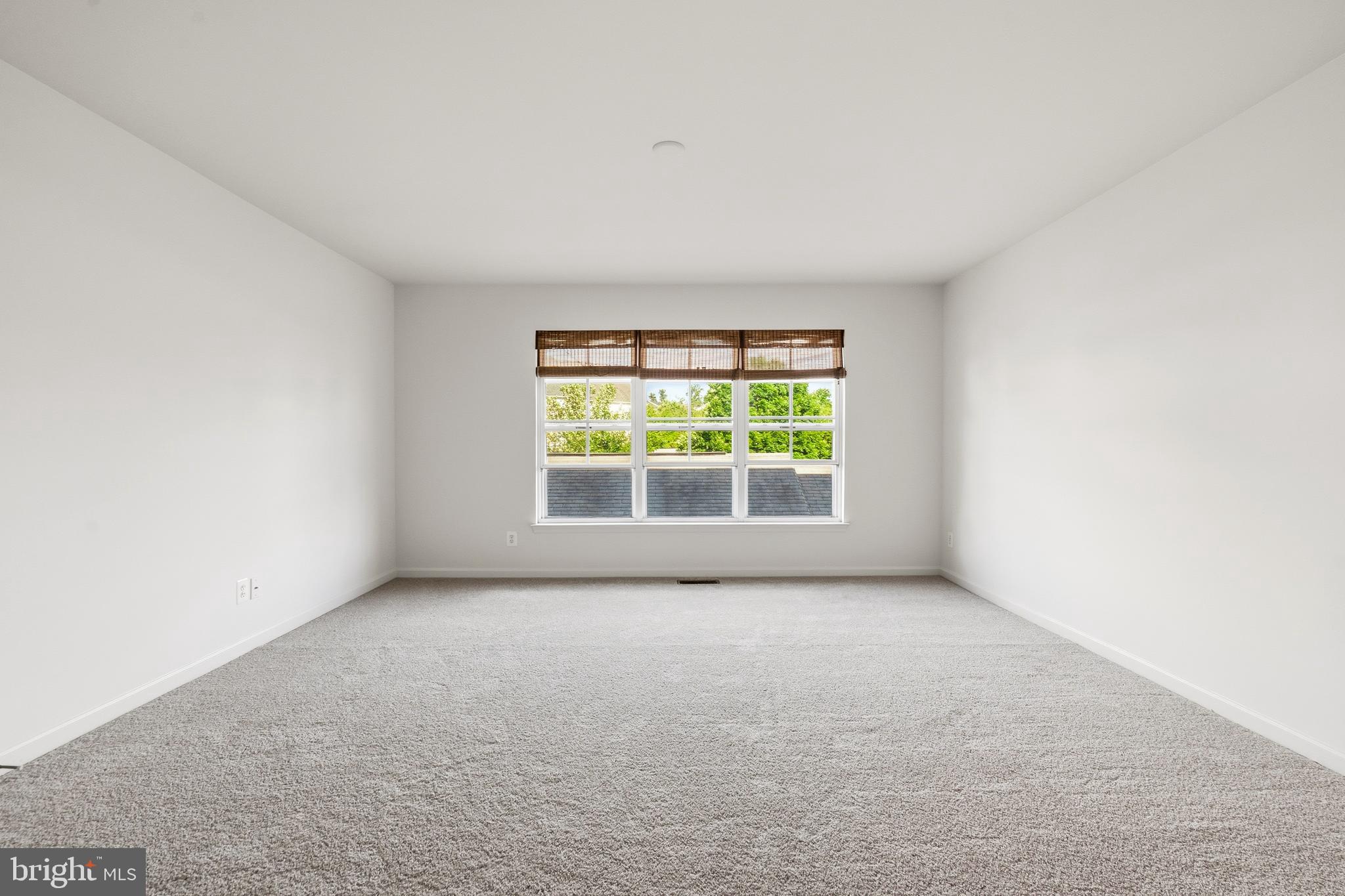 VICTORY LAKES - Residential
