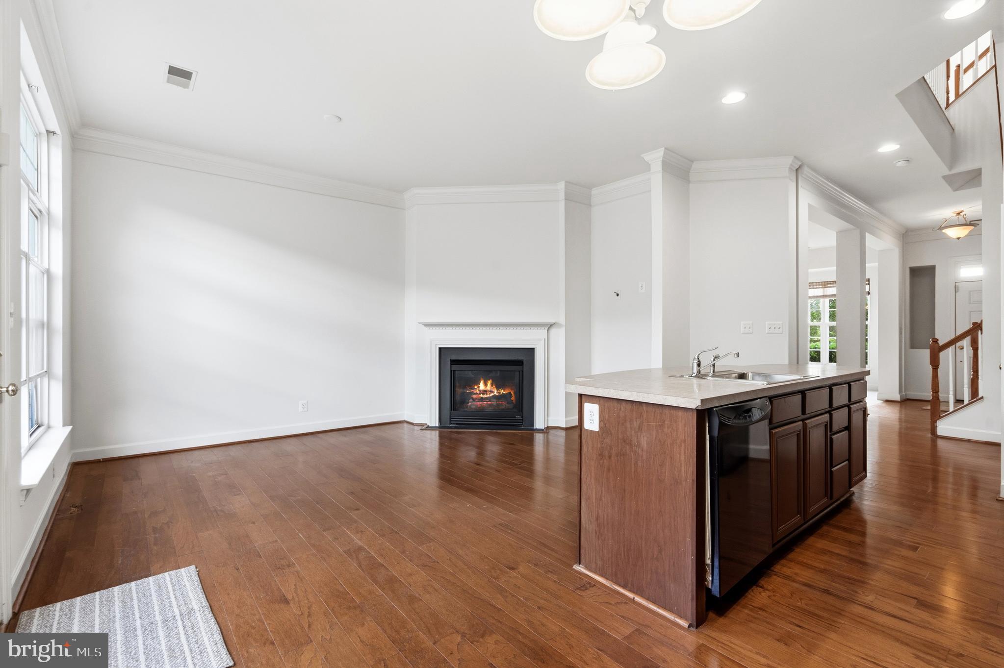VICTORY LAKES - Residential