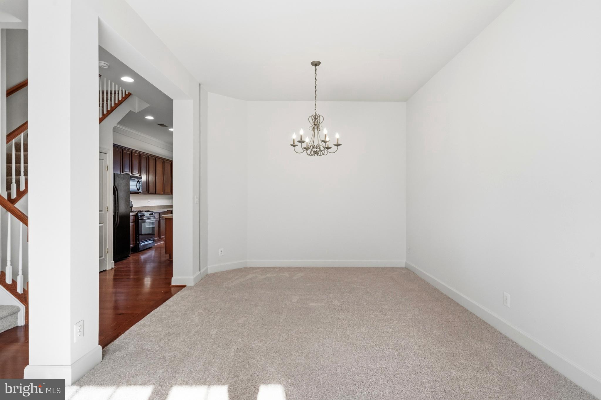 VICTORY LAKES - Residential