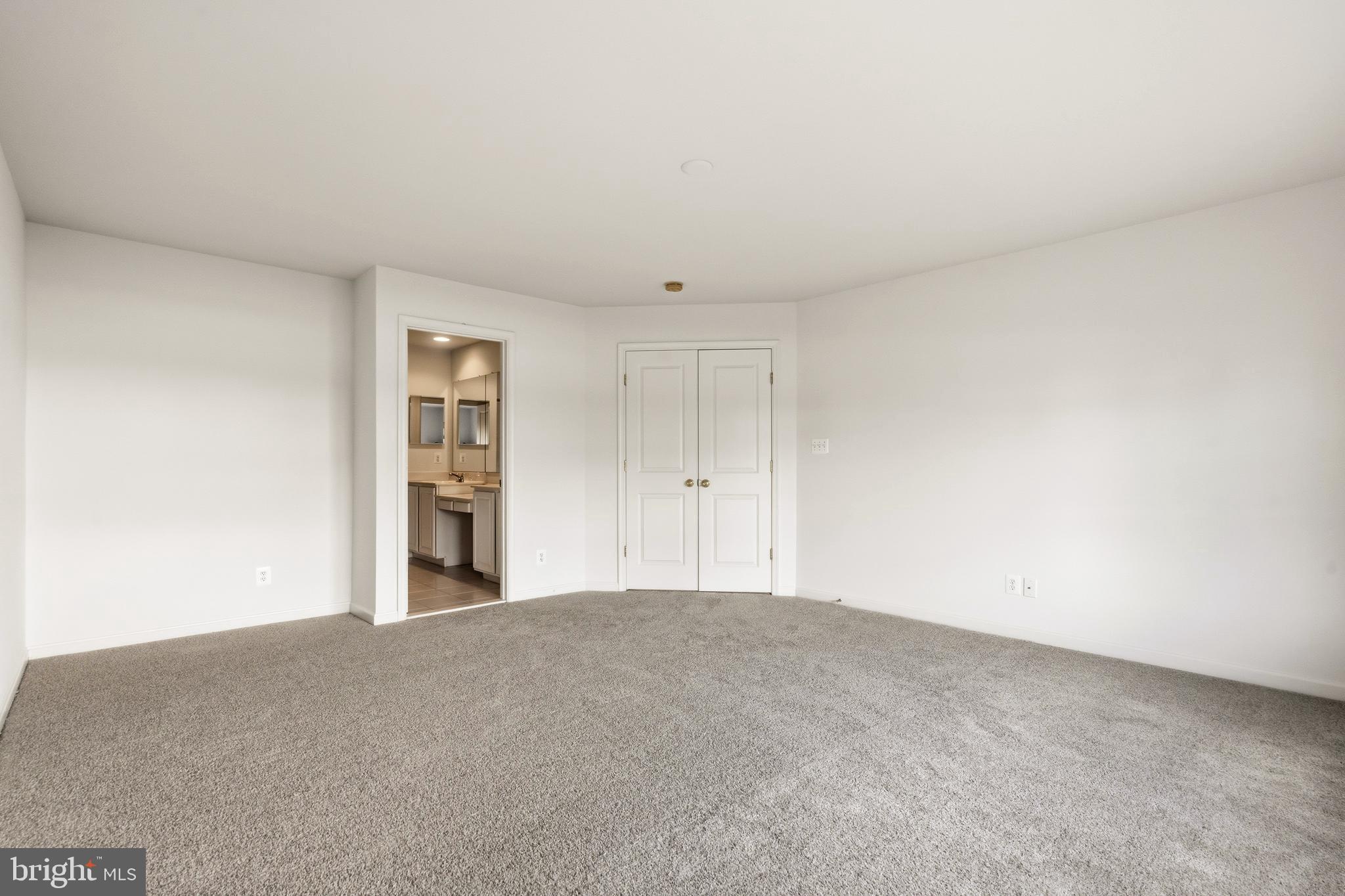 VICTORY LAKES - Residential
