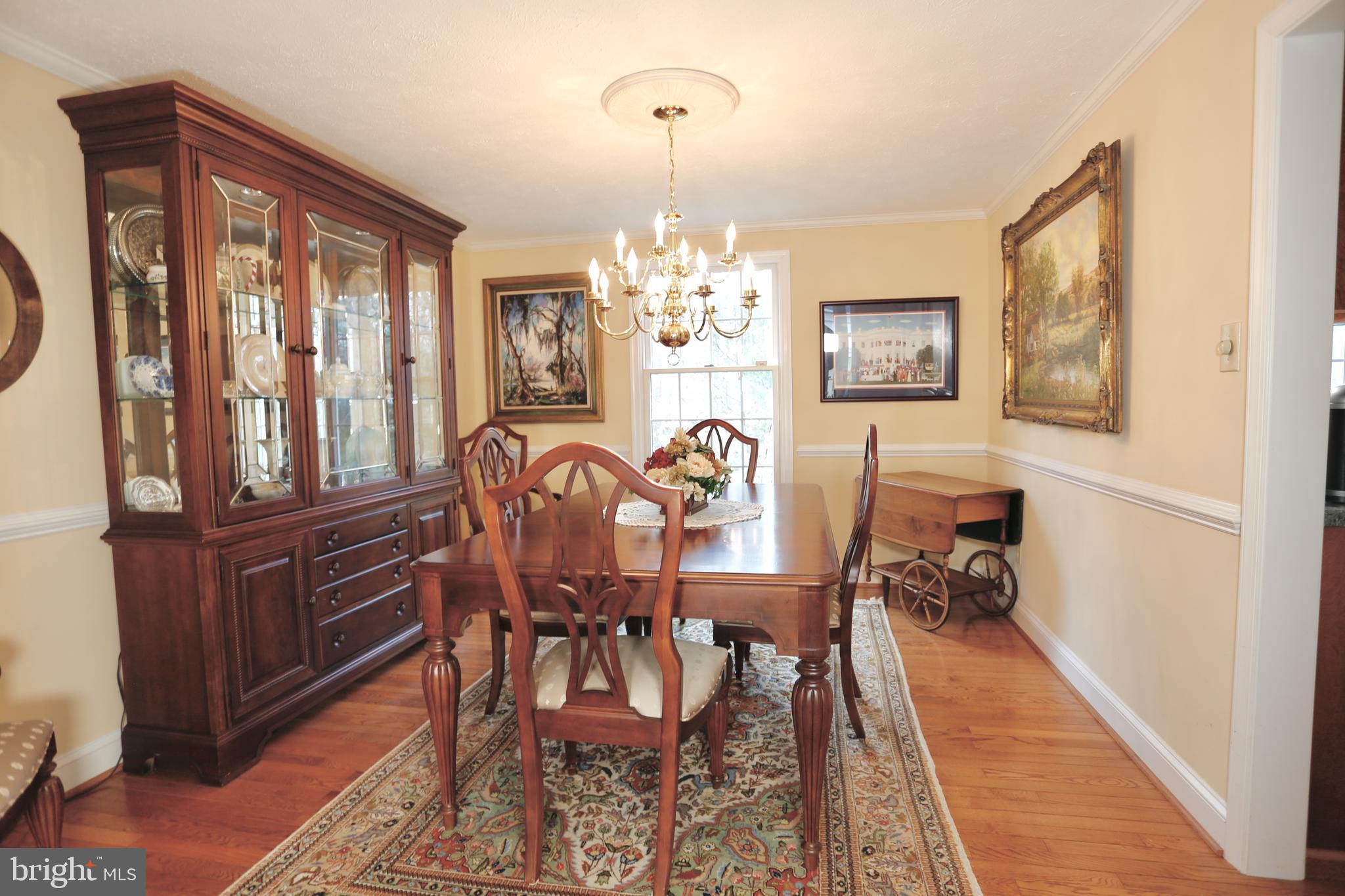 COUNTRY CLUB/LAKE MONTCLAIR - Residential