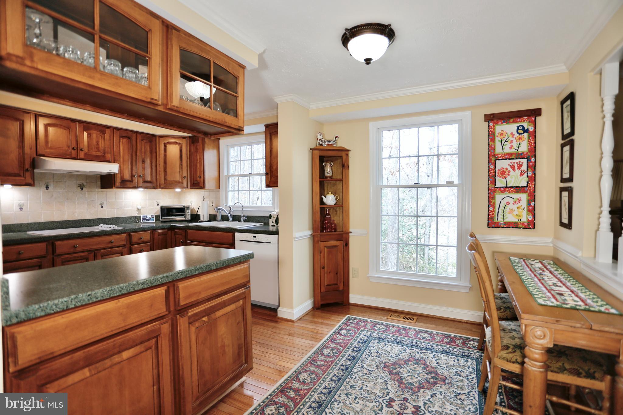 COUNTRY CLUB/LAKE MONTCLAIR - Residential