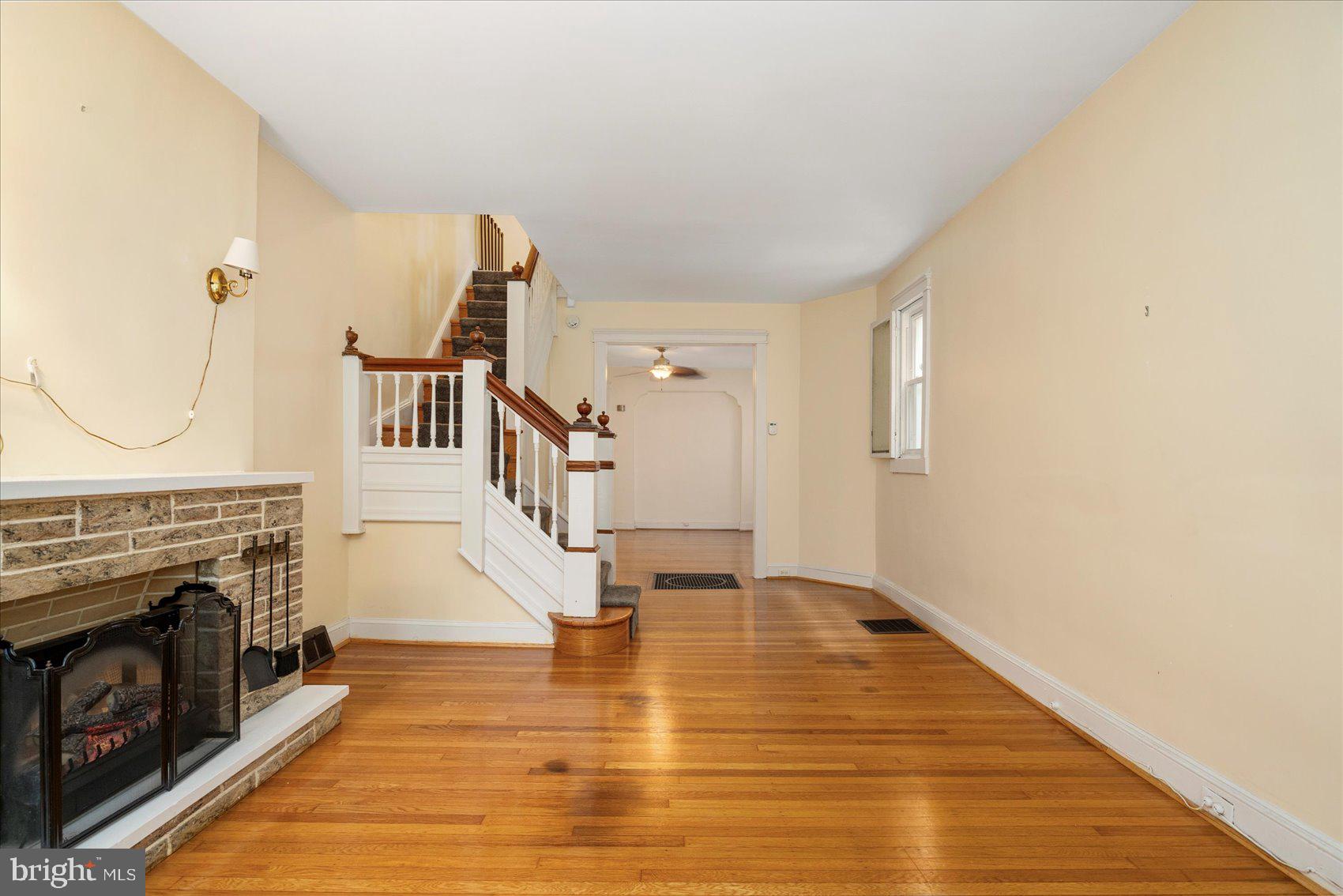 ROSEMONT - Residential