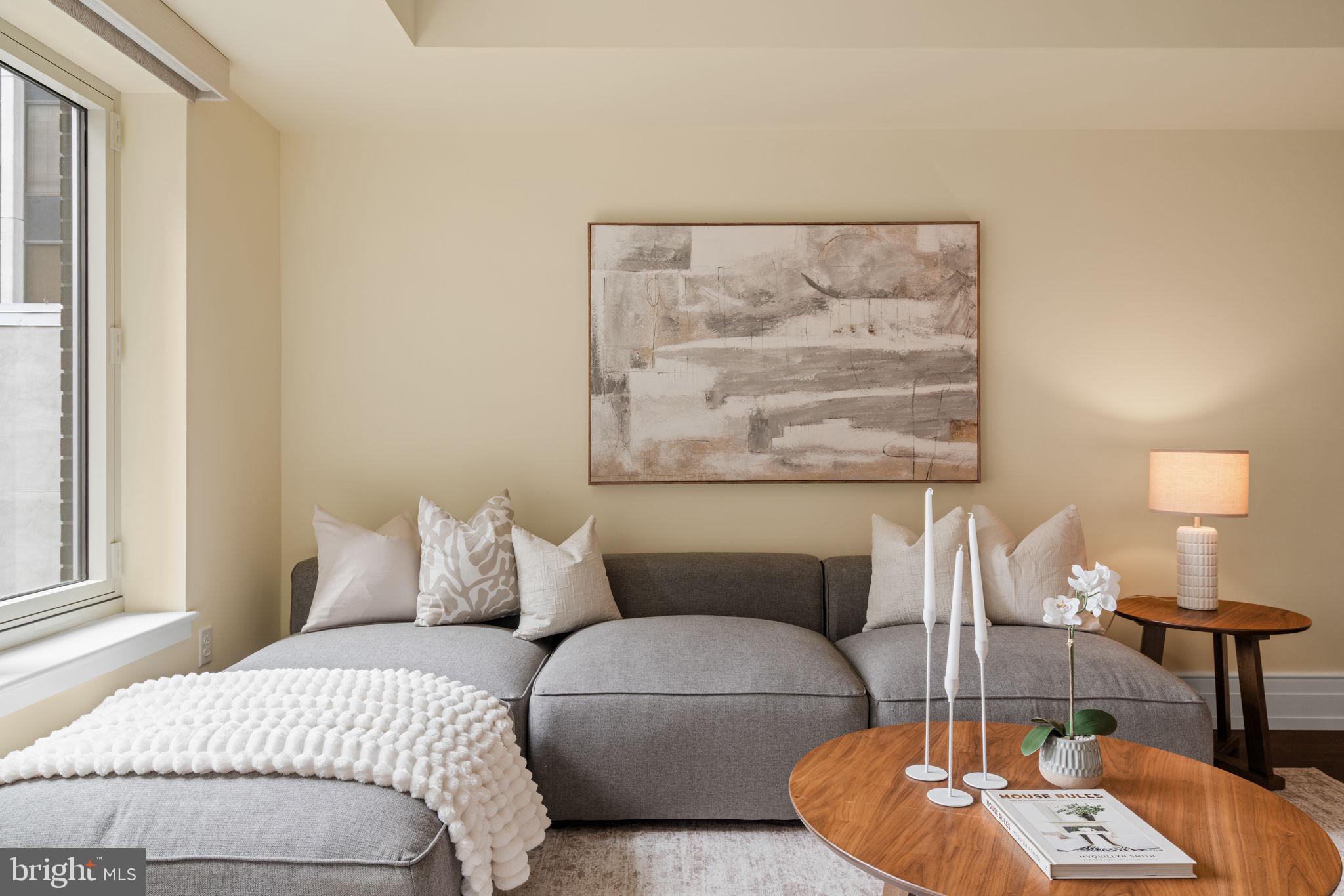RITTENHOUSE SQUARE - Residential