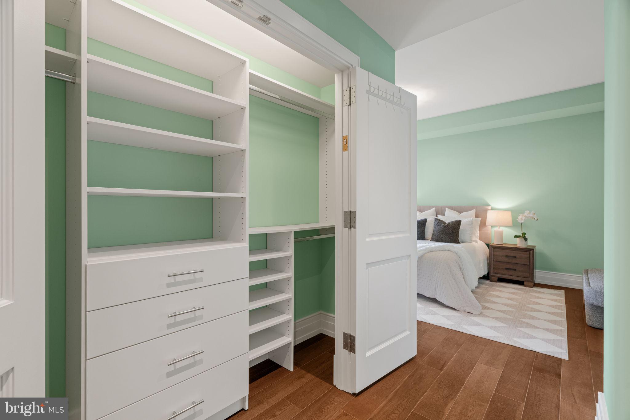 RITTENHOUSE SQUARE - Residential