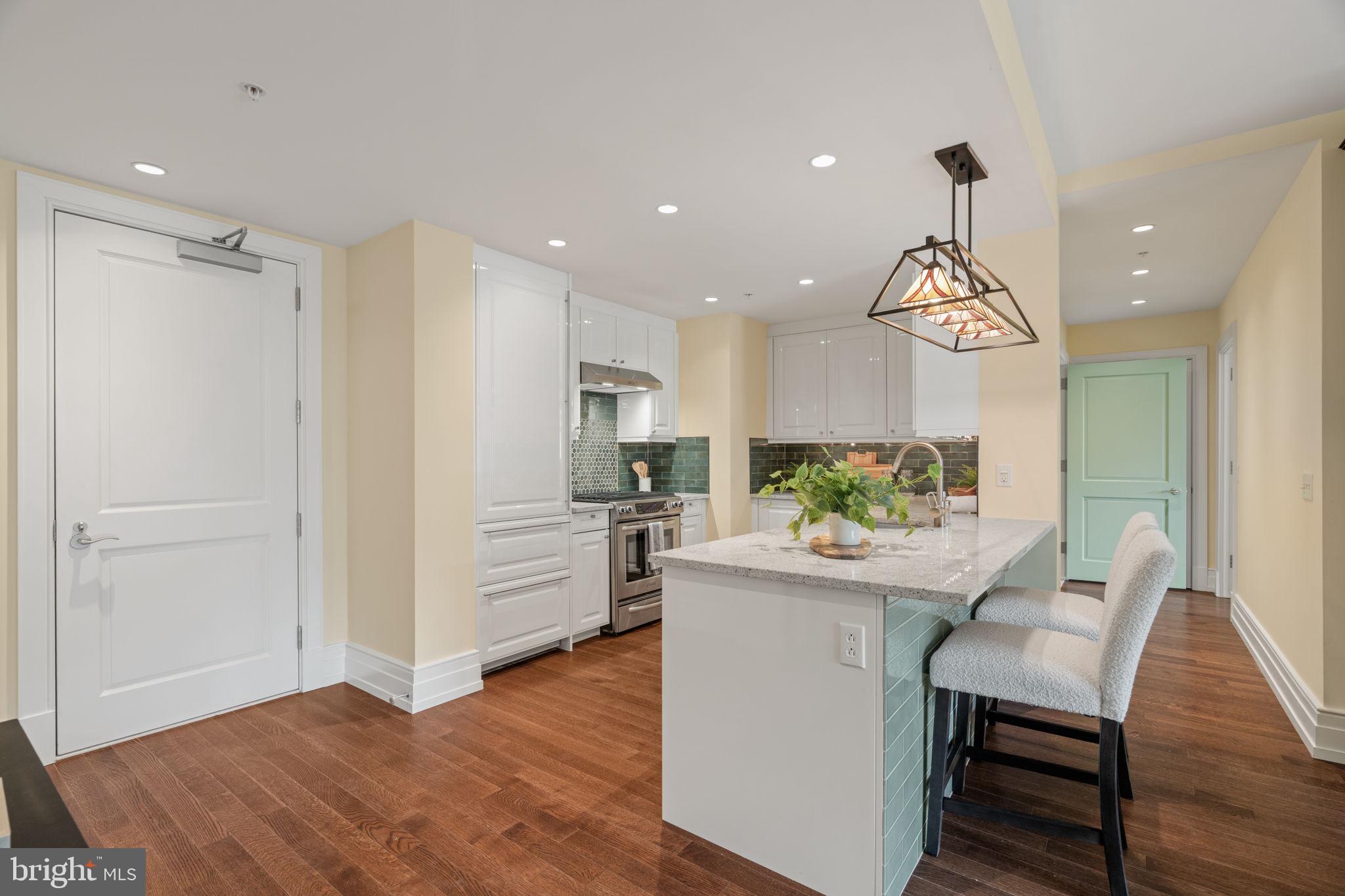 RITTENHOUSE SQUARE - Residential