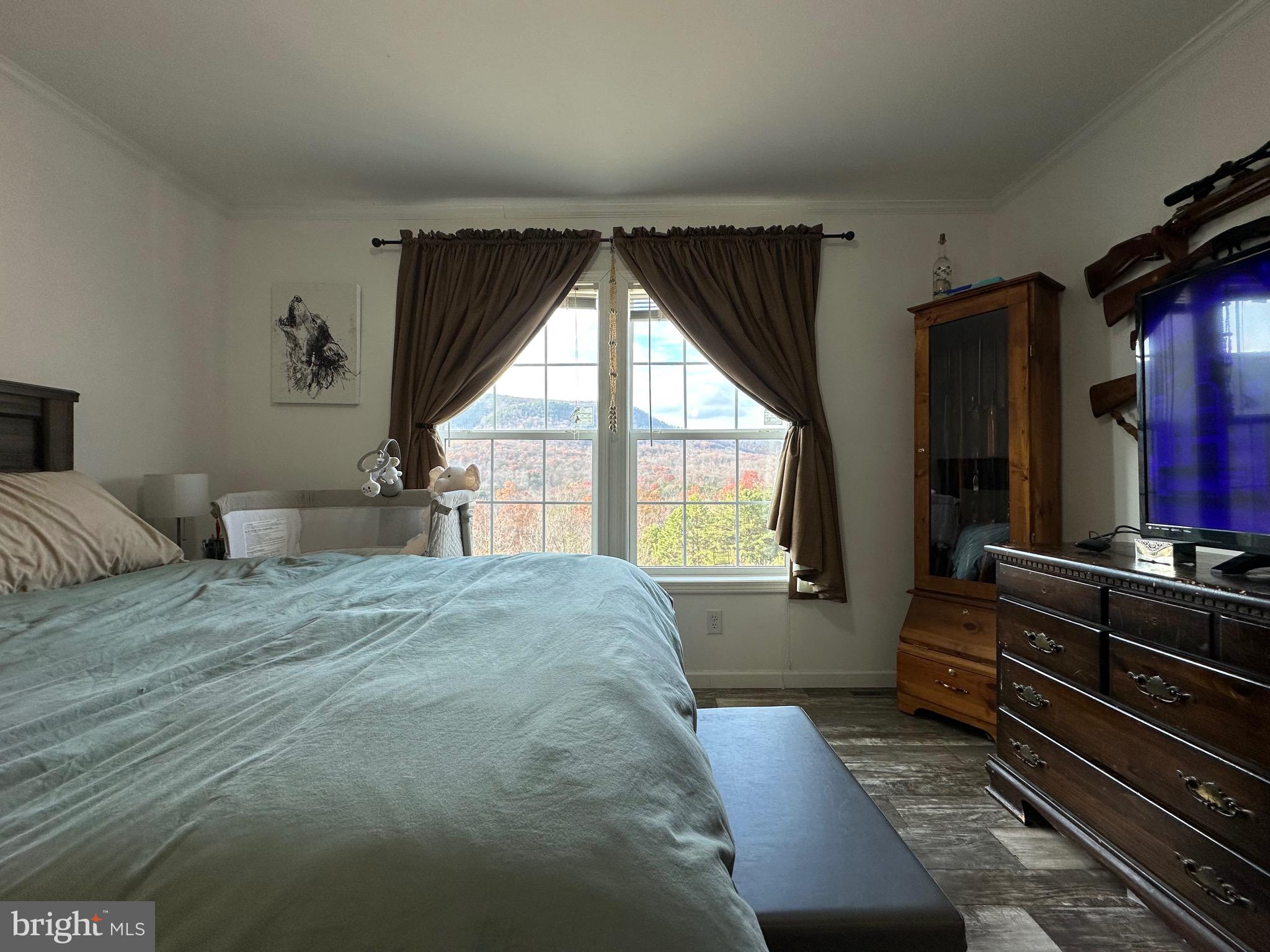 ELK HORN - Residential
