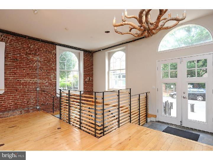 OLD CITY - Commercial Lease