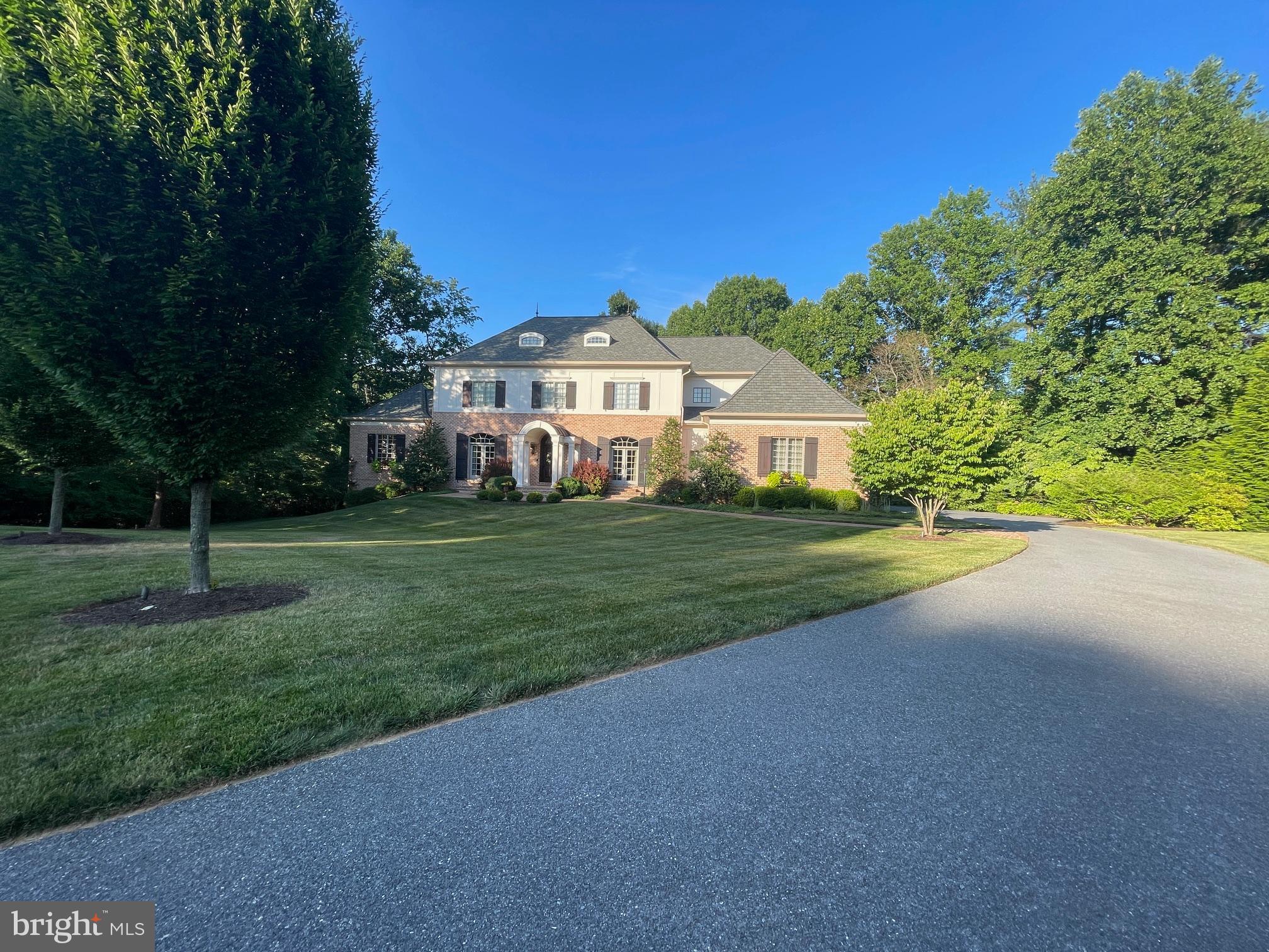 WORTHINGTON GREEN - Residential