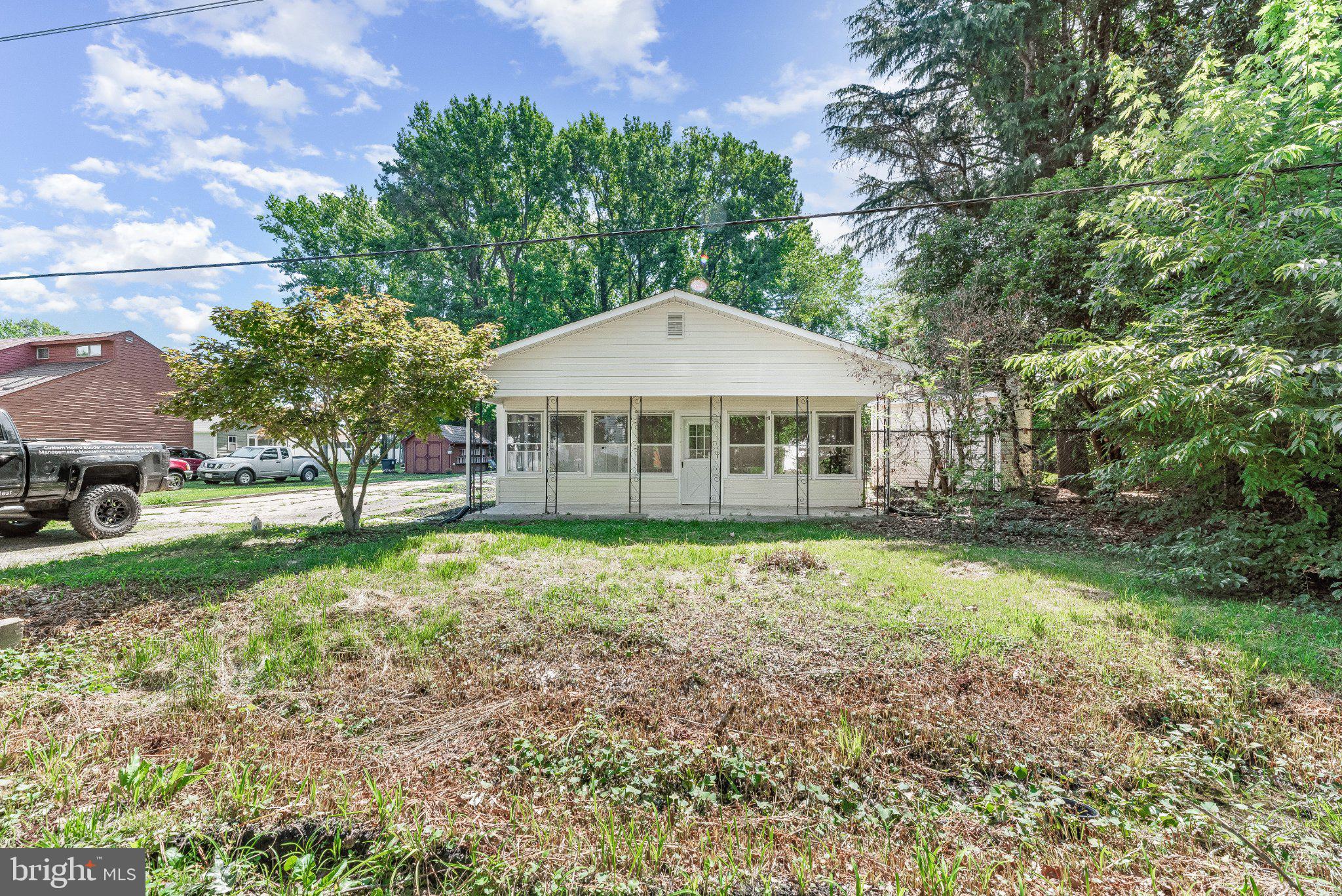 WESTMORELAND SHORES - Residential