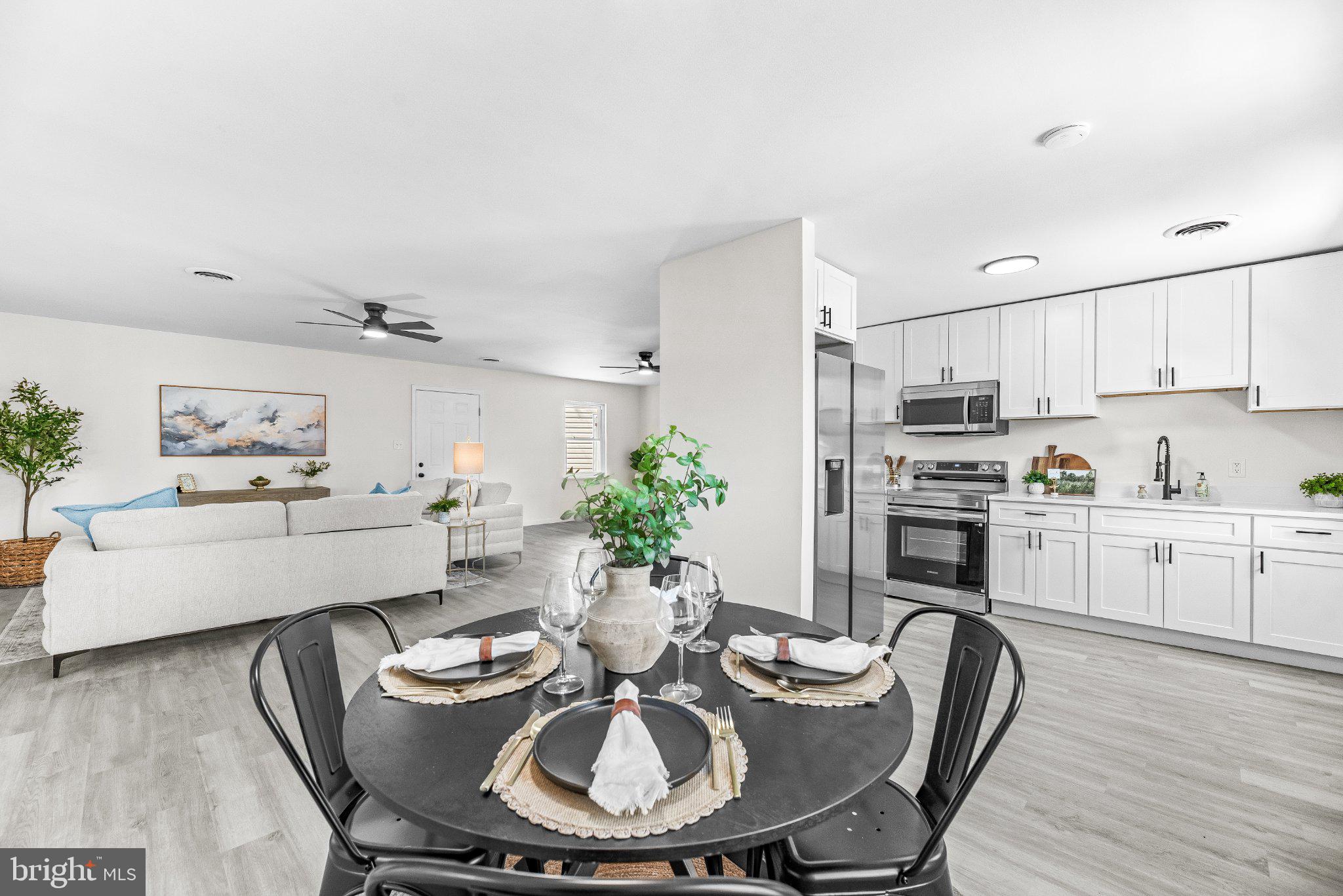WESTMORELAND SHORES - Residential