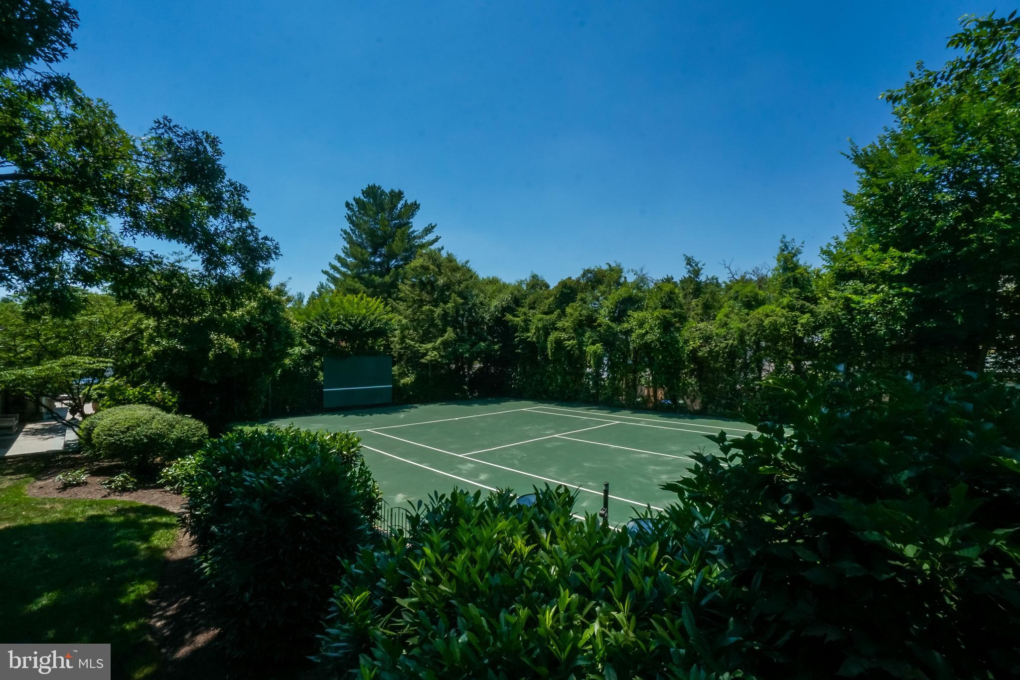 CHEVY CHASE - Residential