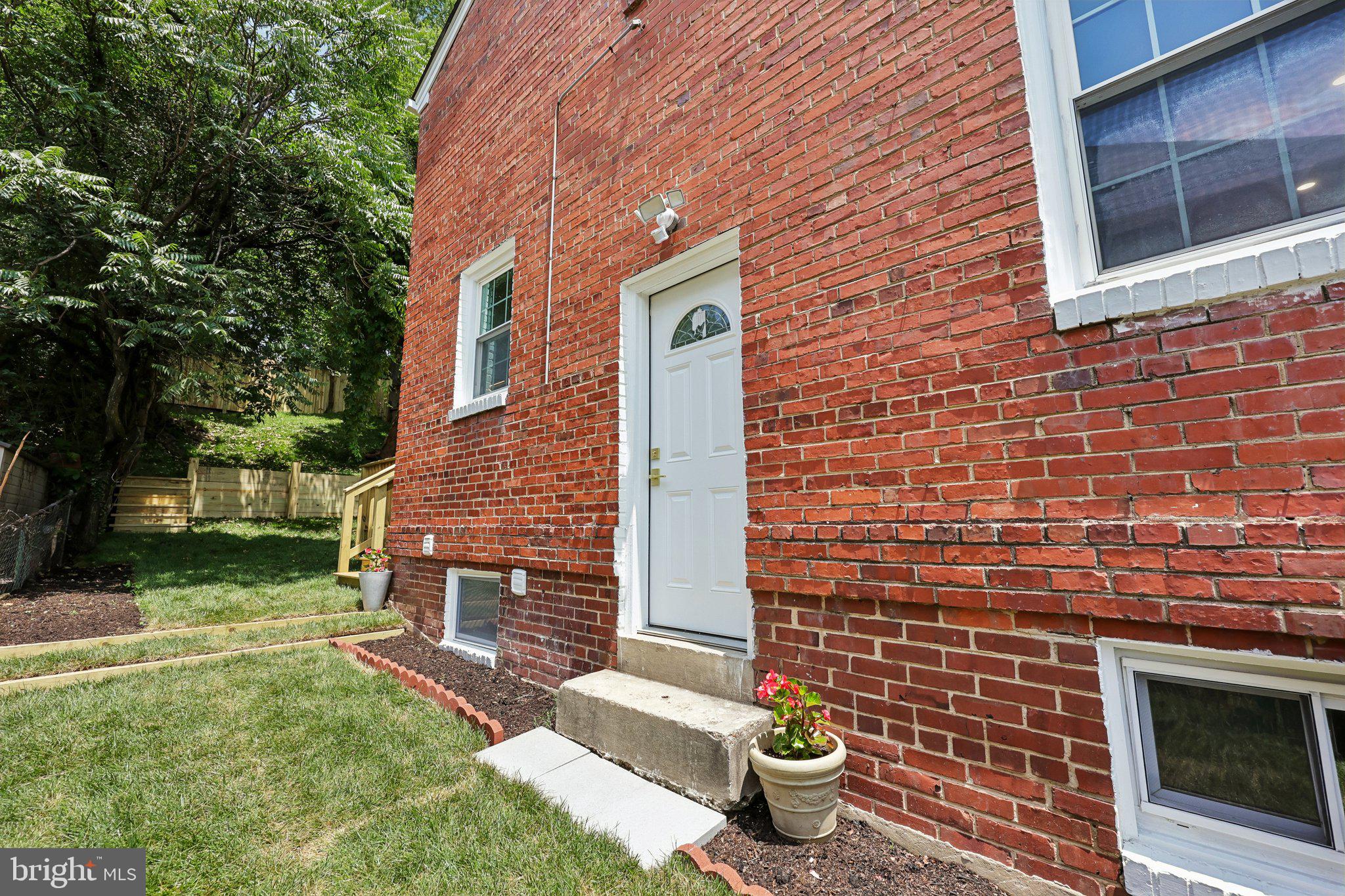 FORT BARNARD HEIGHTS - Residential