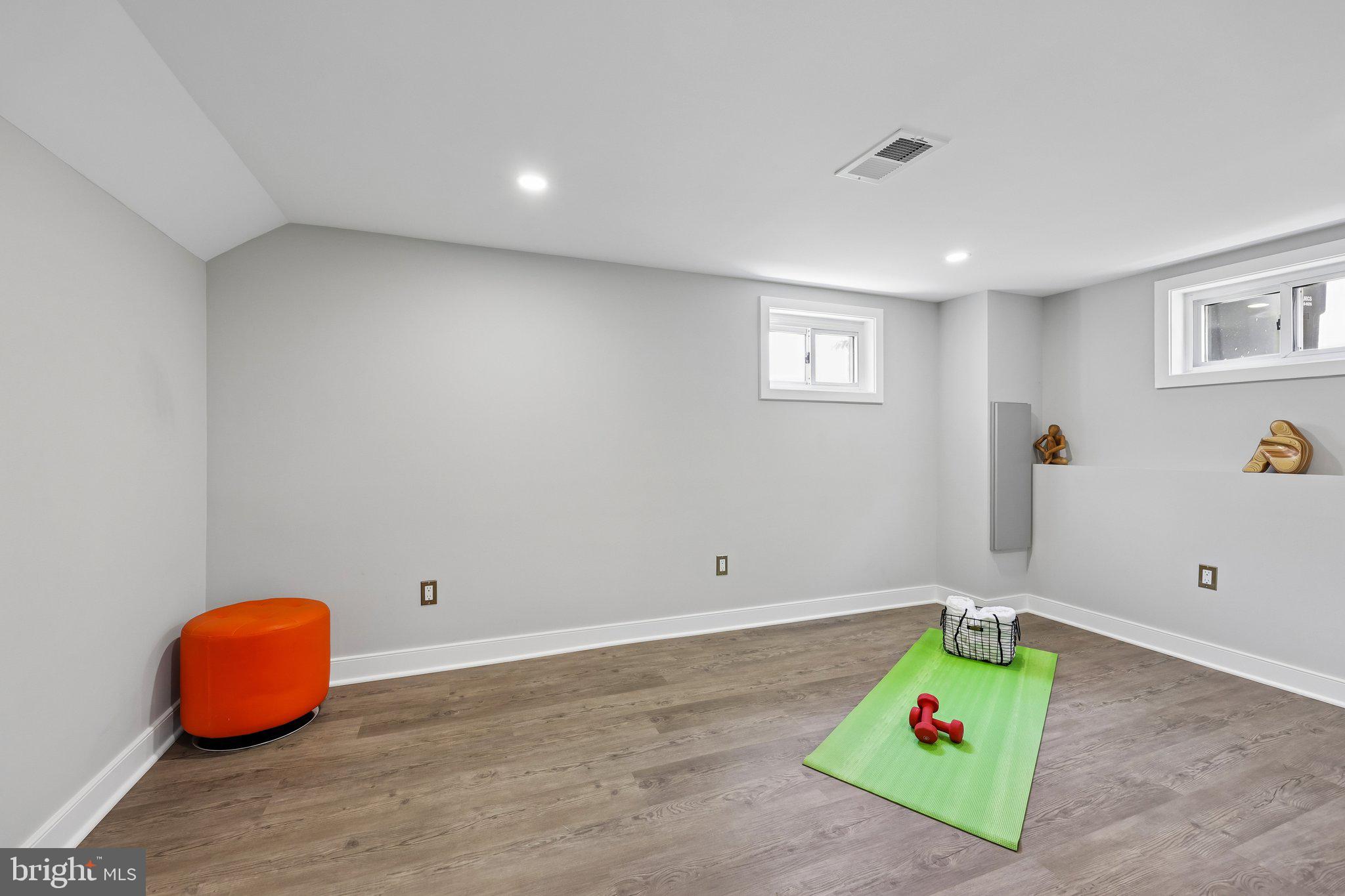 FORT BARNARD HEIGHTS - Residential