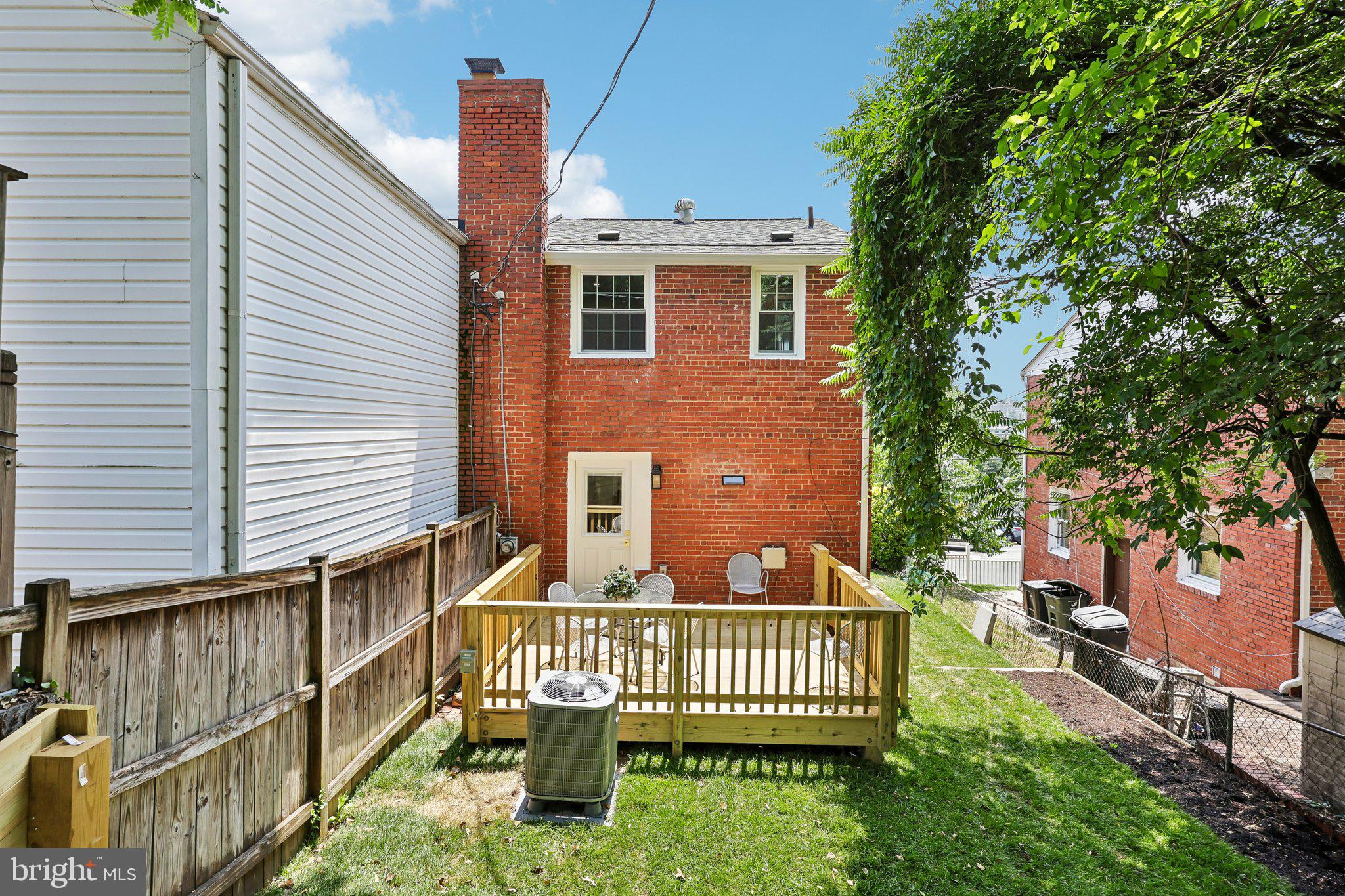 FORT BARNARD HEIGHTS - Residential