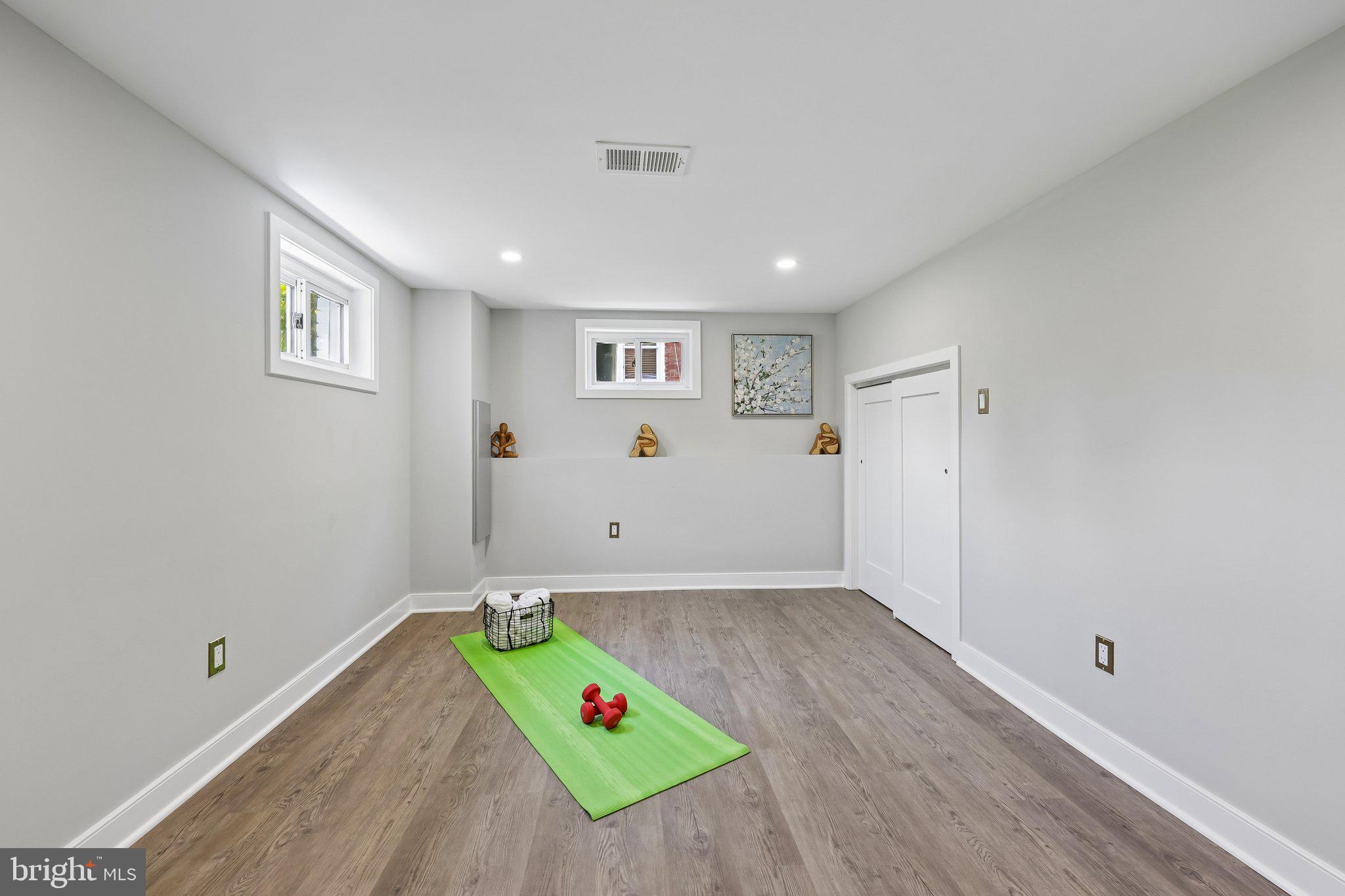 FORT BARNARD HEIGHTS - Residential