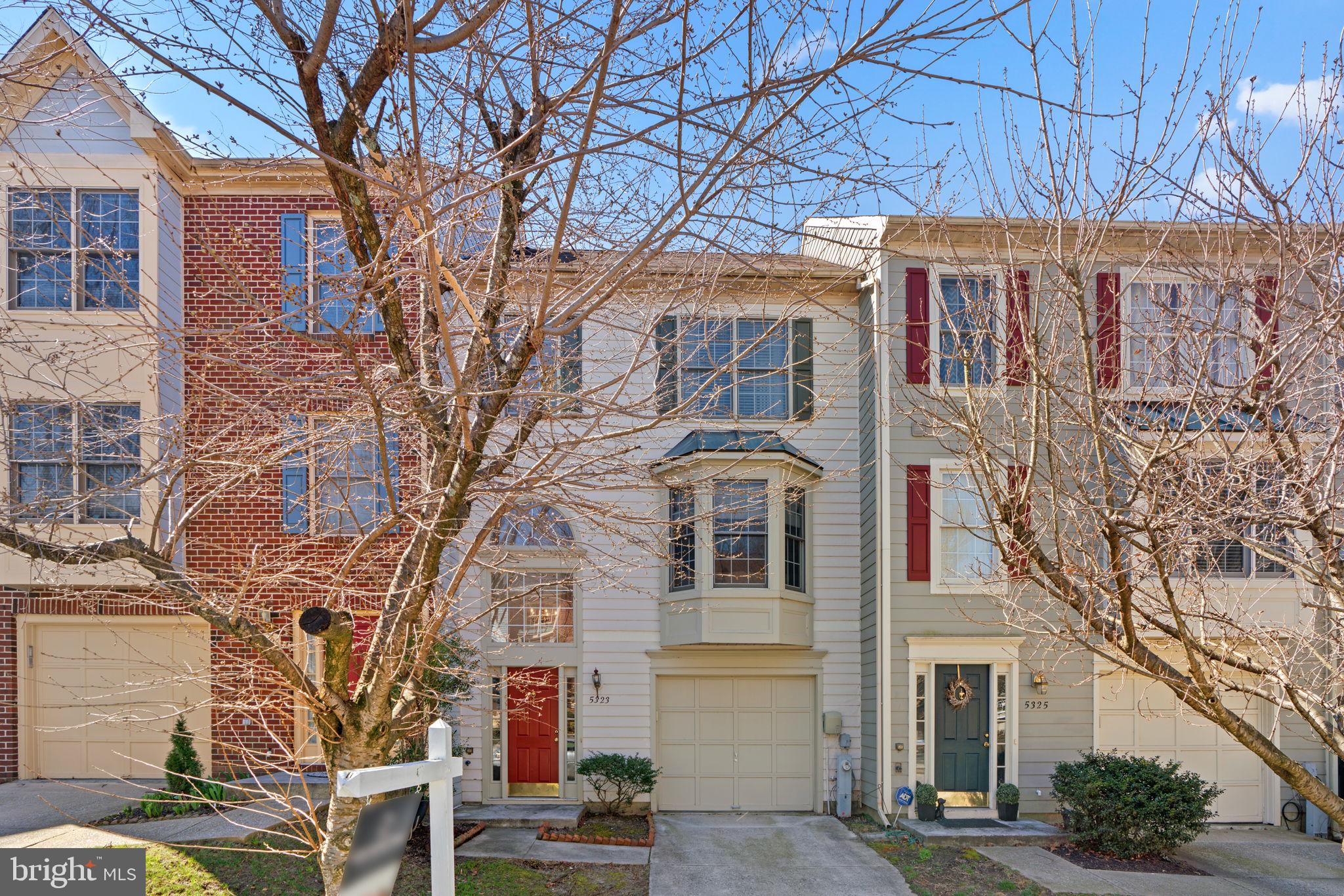 APPLICATION ACCEPTED 4/8.   Welcome to a golf course view from your deck and rear of home! All the space of a single family home incorporated into a spacious 2186 square feet townhome with an attached garage.  Welcoming  you into a 2 story foyer with ceramic tile, family room with sliders that lead to rear yard and patio area. Steps leading to the main level have hardwoods. Entering into the  living room  with bay window, dining area with hardwood floors. Kitchen showcases stainless steel appliances with breakfast area and slider that leads to a deck. Upper level offering 3 bedrooms and 2 baths. Primary bedroom has cathedral ceilings, en suite with soaking tub and 2 more spacious bedrooms.  Landlord updated upstairs carpet and light fixtures in 2023.  Available for occupancy on May 10, 2024!  Landlord requires 700 or better credit scores.