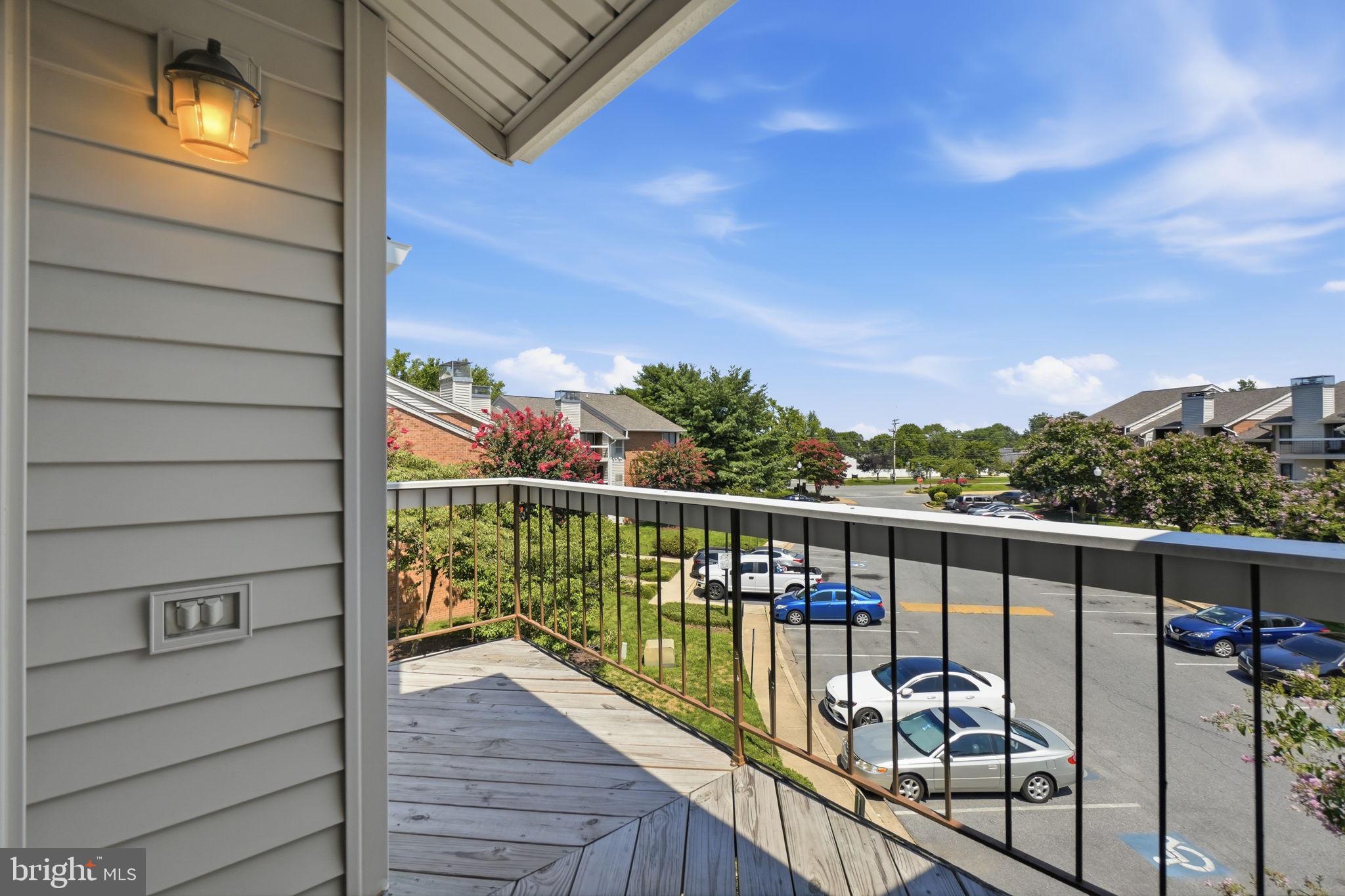 CASTLE HARBOUR CONDO - Residential