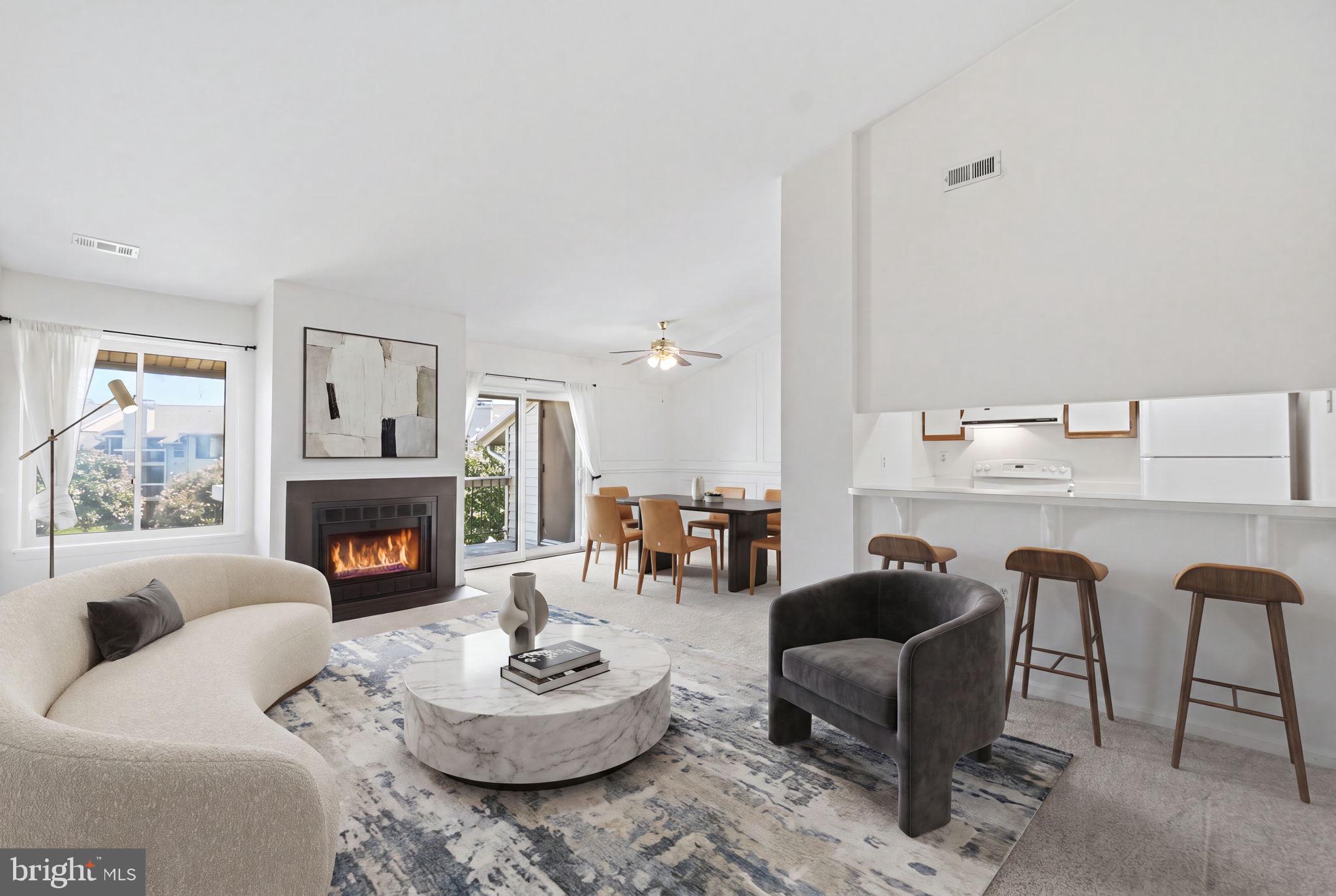 CASTLE HARBOUR CONDO - Residential