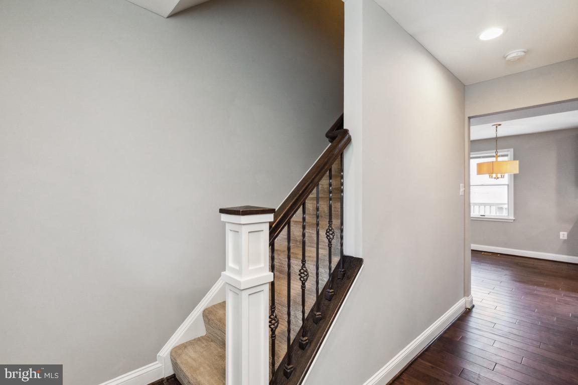 GRAYMOOR - Residential Lease