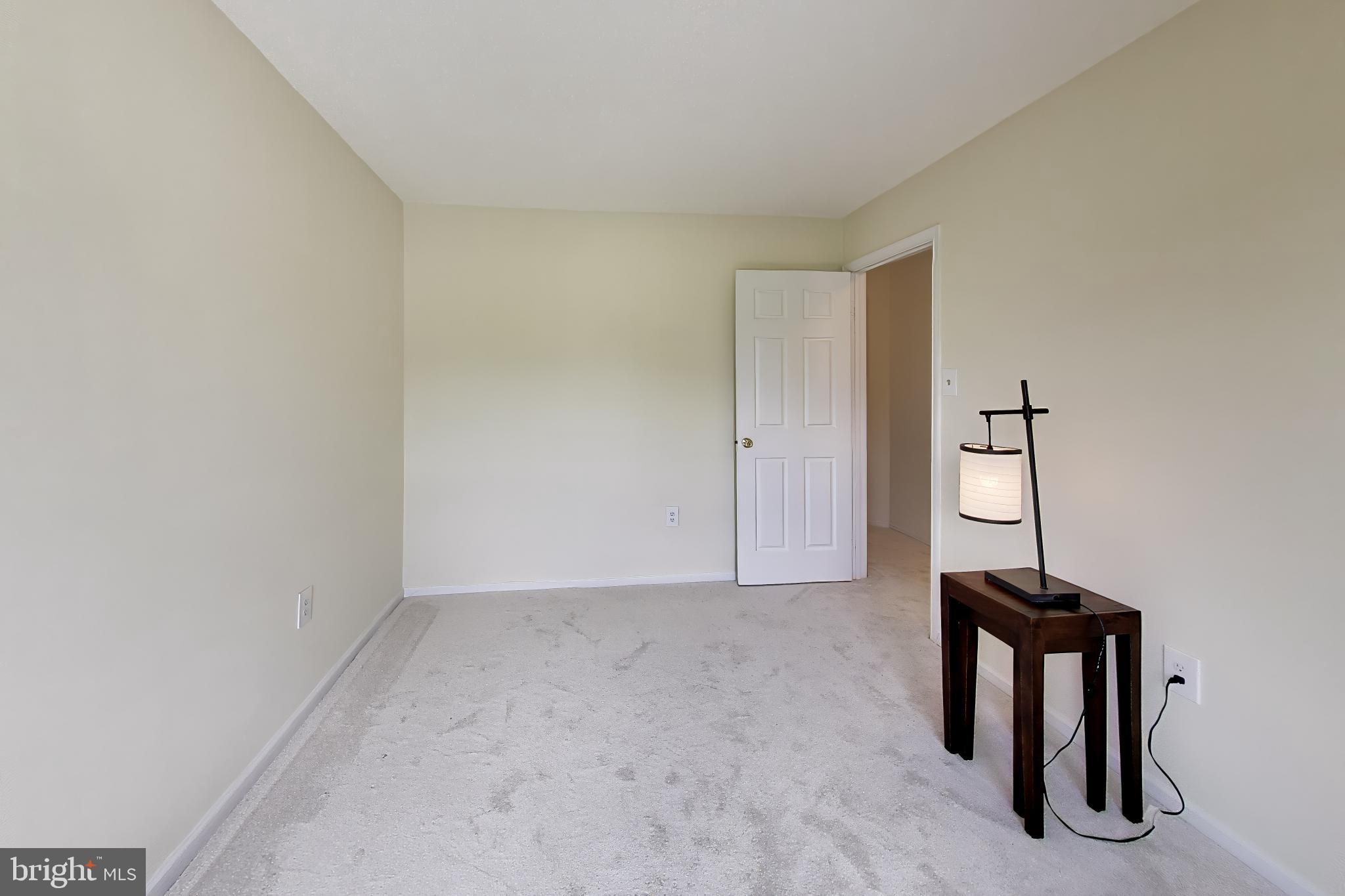 LONGMEAD - Residential