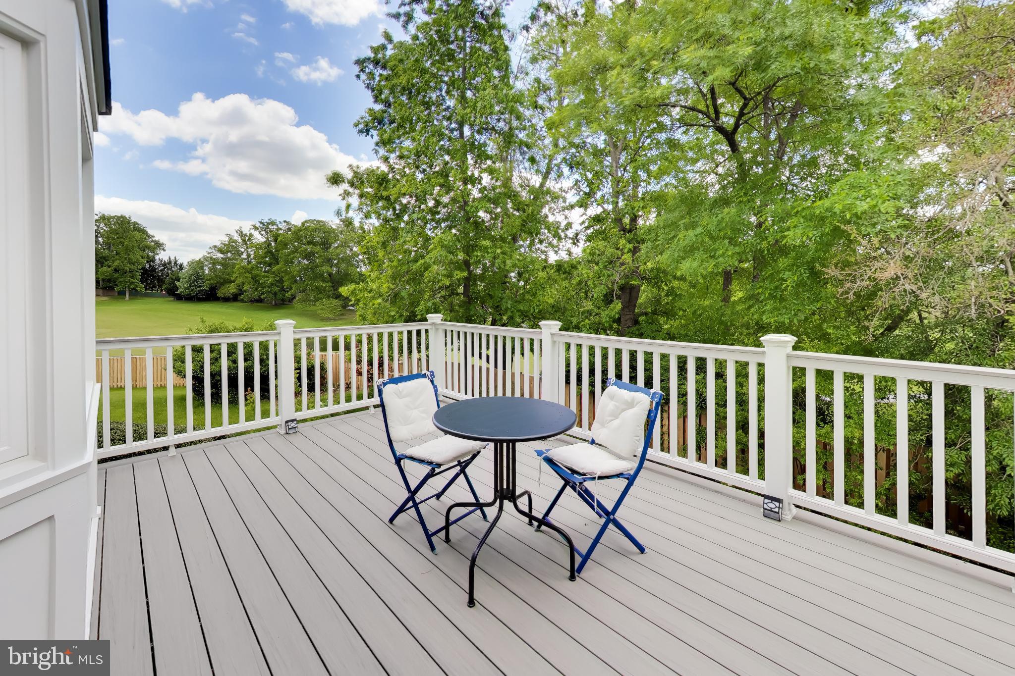 LONGMEAD - Residential