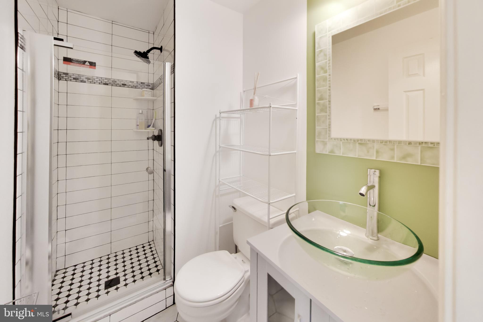 LONGMEAD - Residential
