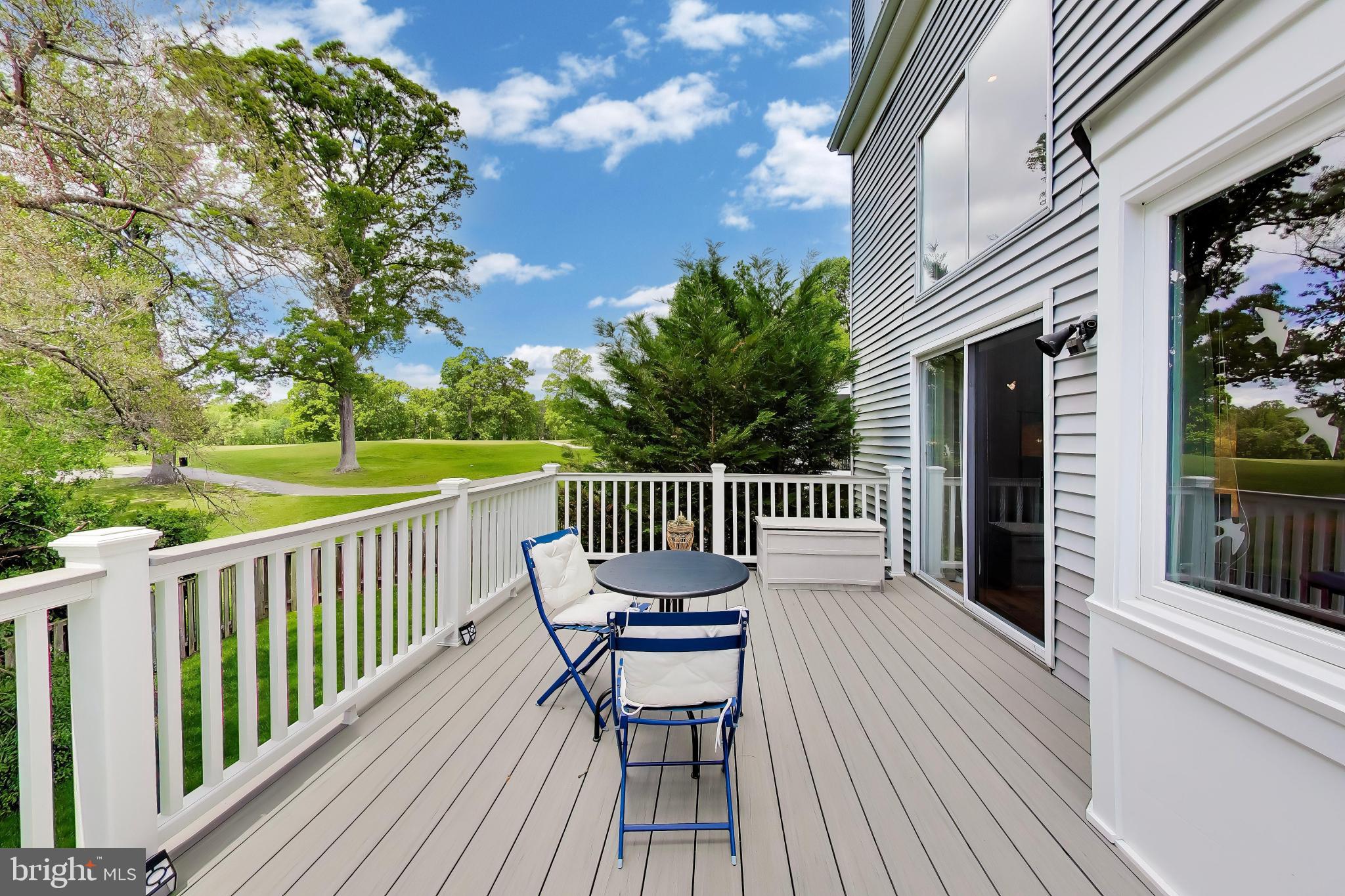 LONGMEAD - Residential