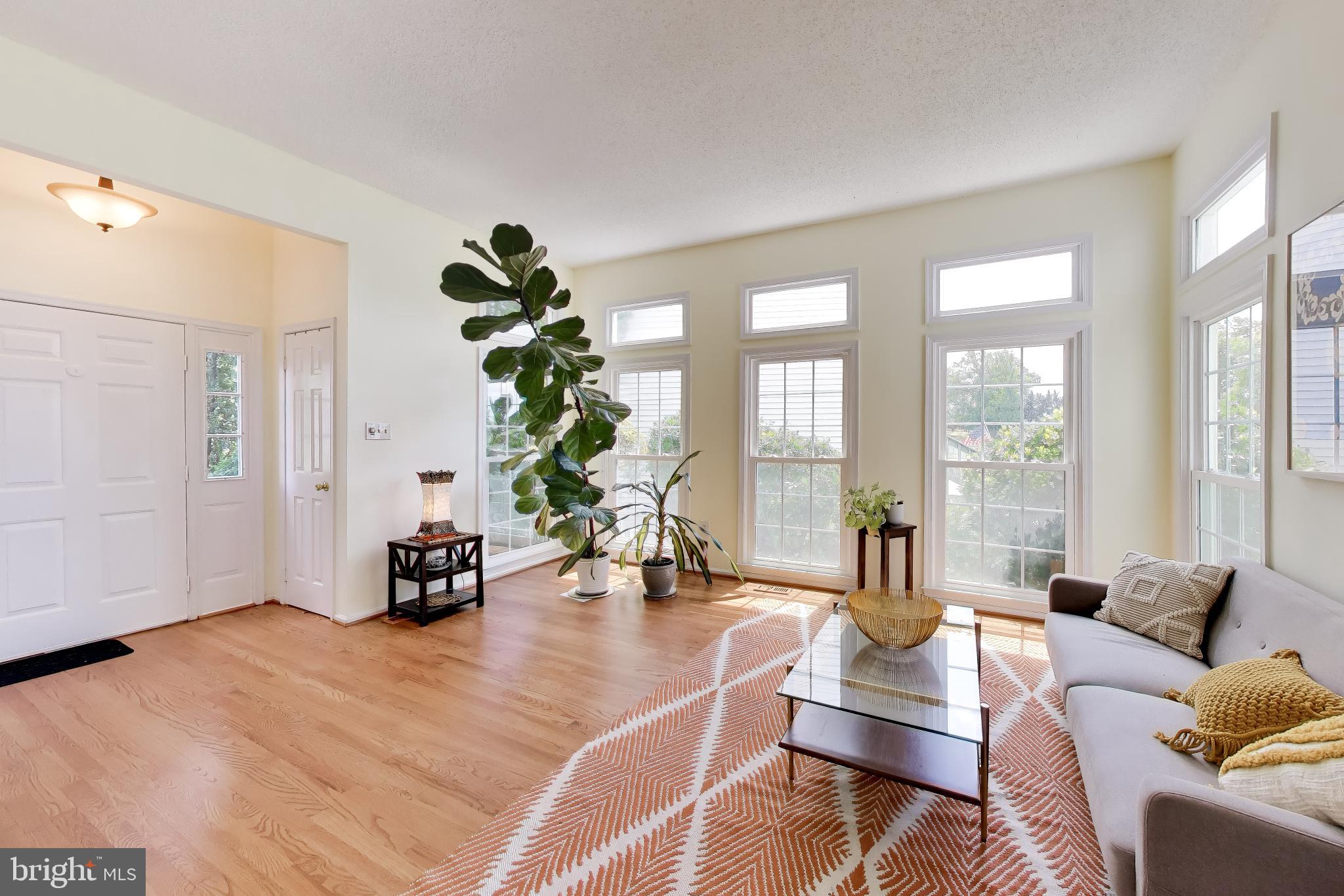 LONGMEAD - Residential