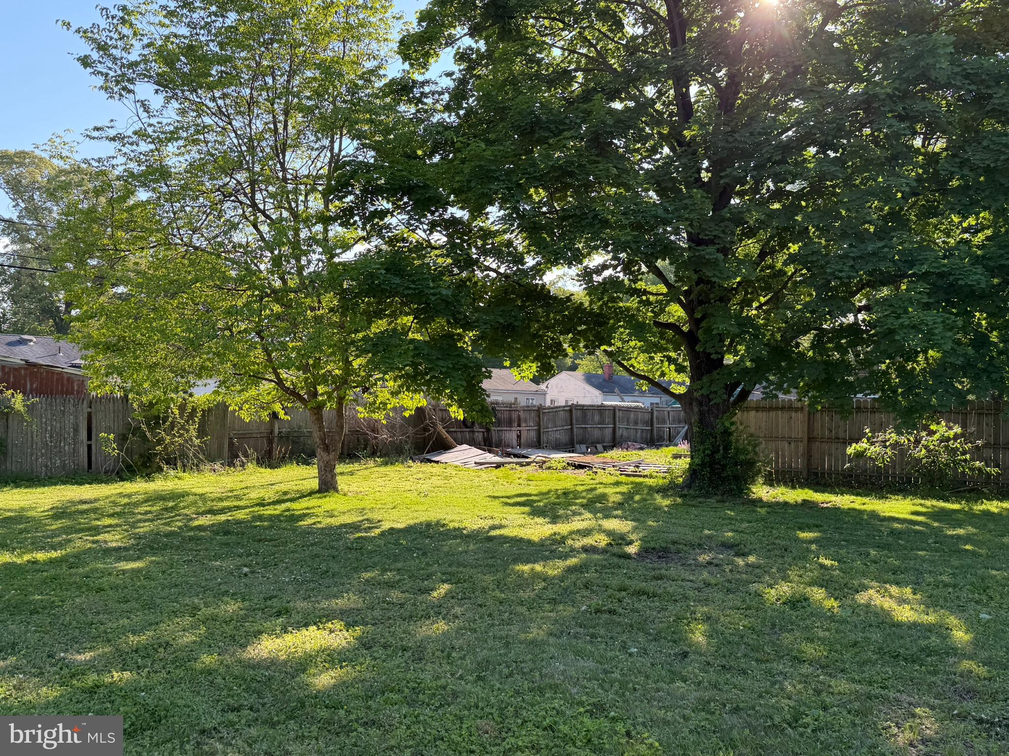 BIRCHWOOD PARK - Residential
