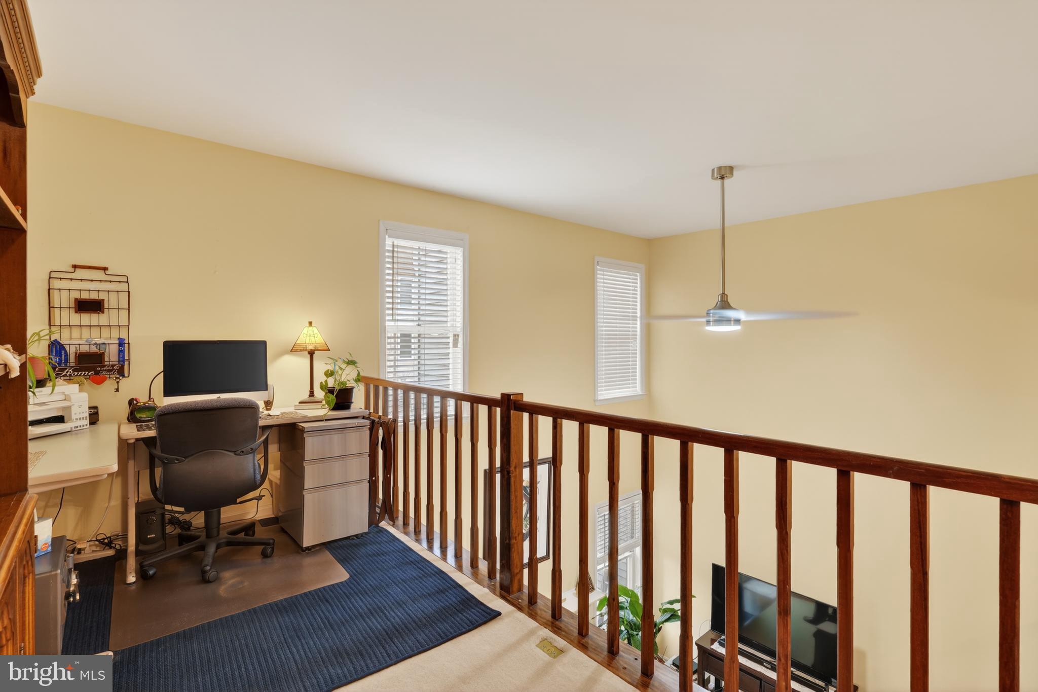 PINECREST - Residential