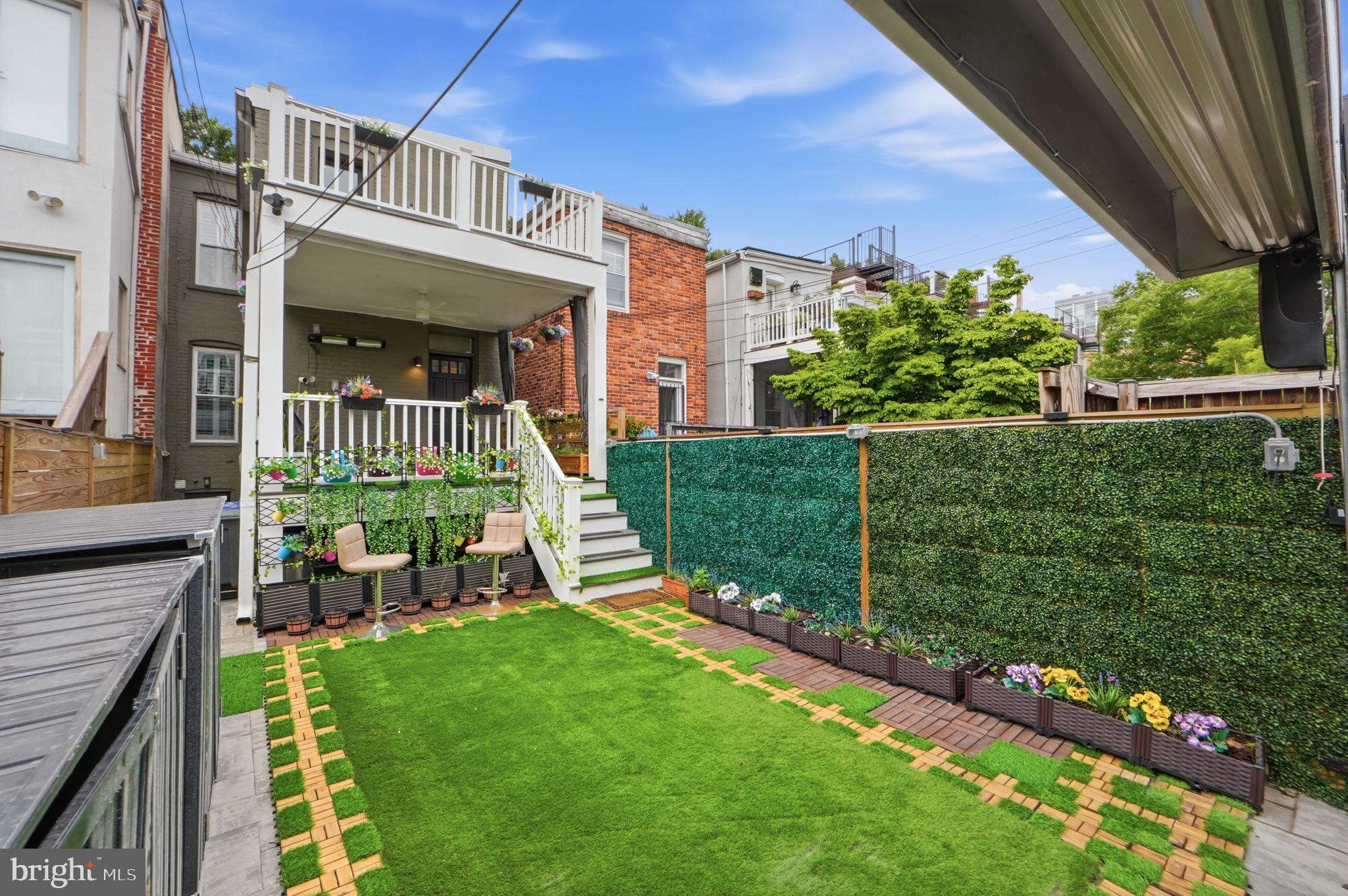 14TH STREET CORRIDOR - Residential
