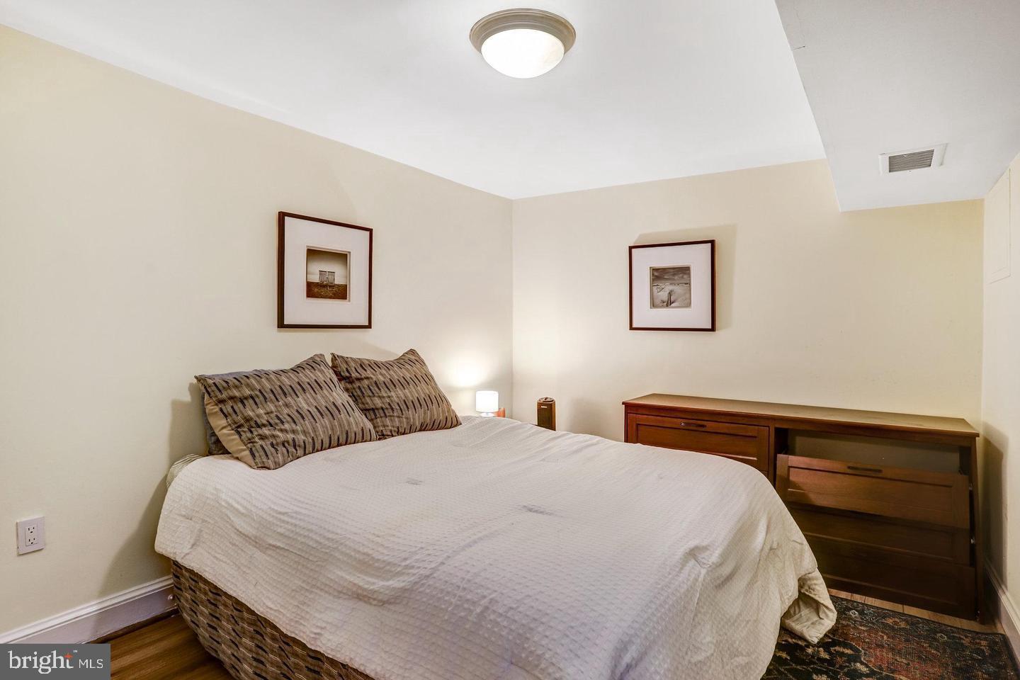 14TH STREET CORRIDOR - Residential