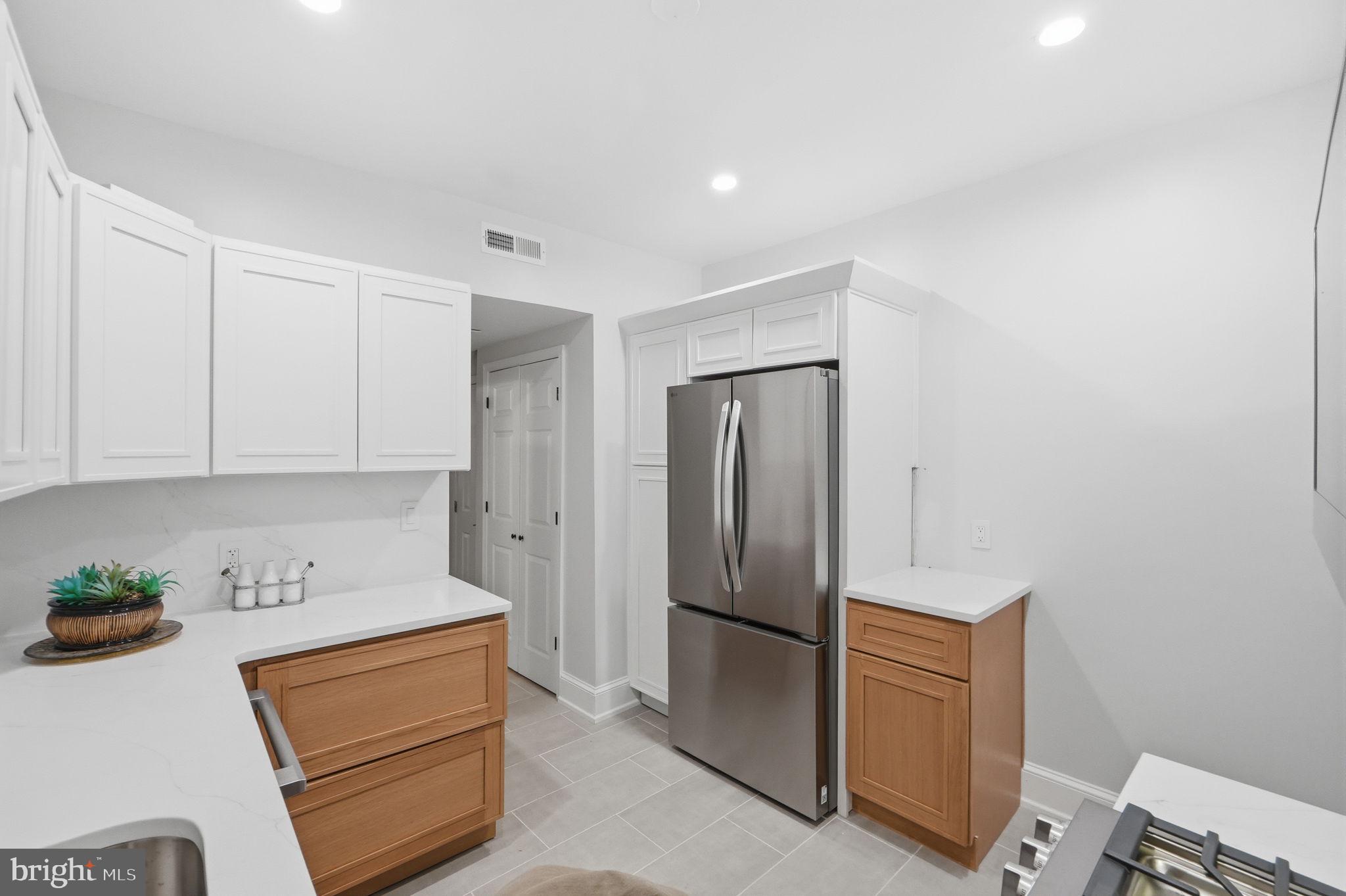 14TH STREET CORRIDOR - Residential