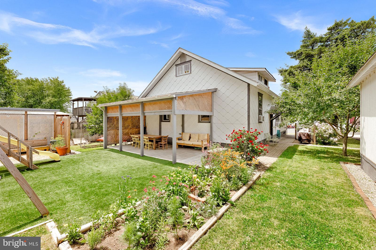 ANDALUSIA - Residential