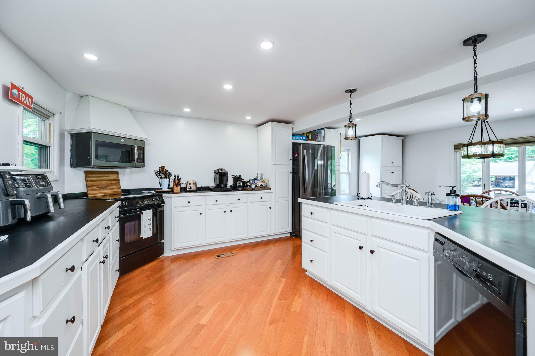 LAKE WYNONAH - Residential