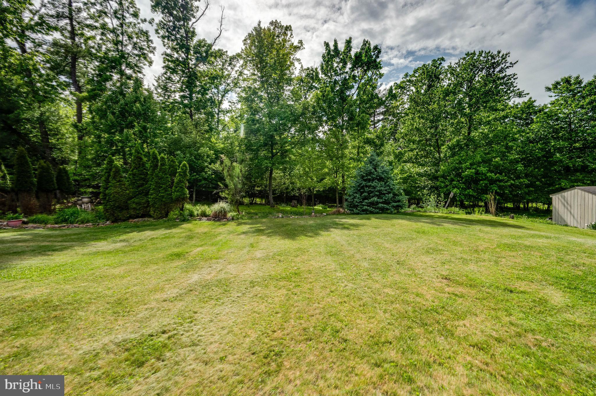 LAKE WYNONAH - Residential