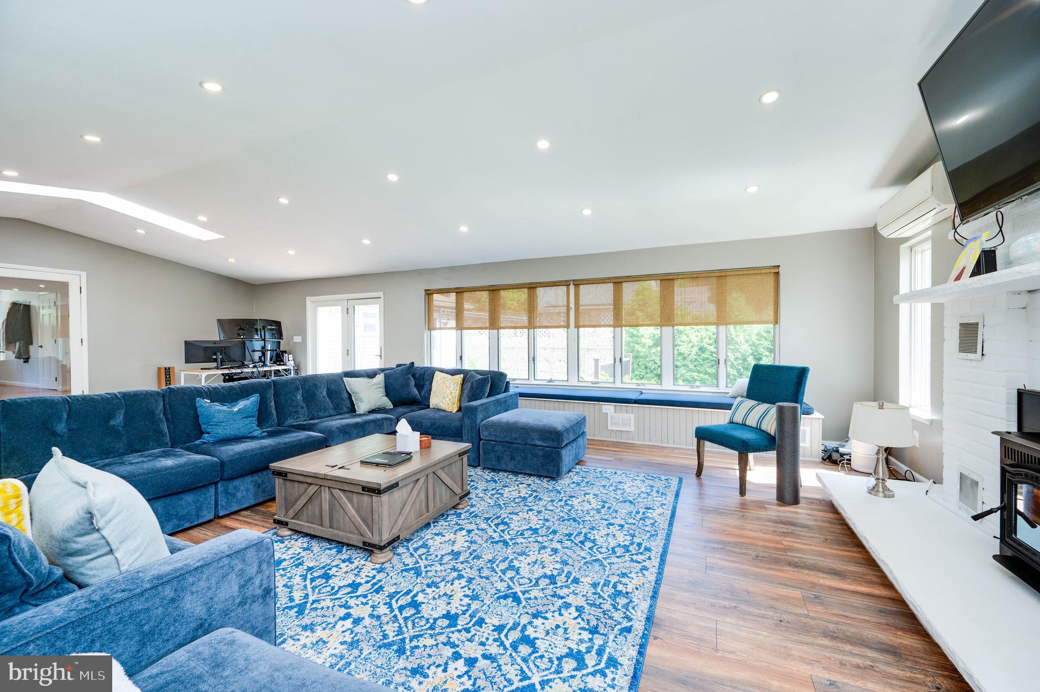 LAKE WYNONAH - Residential