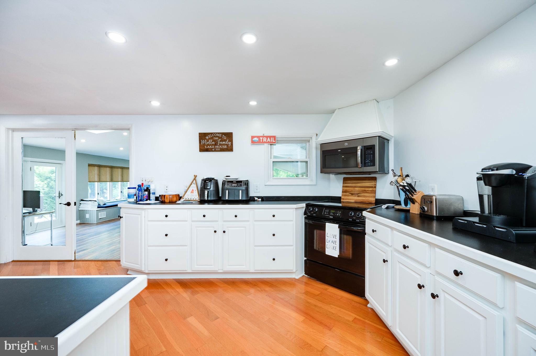 LAKE WYNONAH - Residential