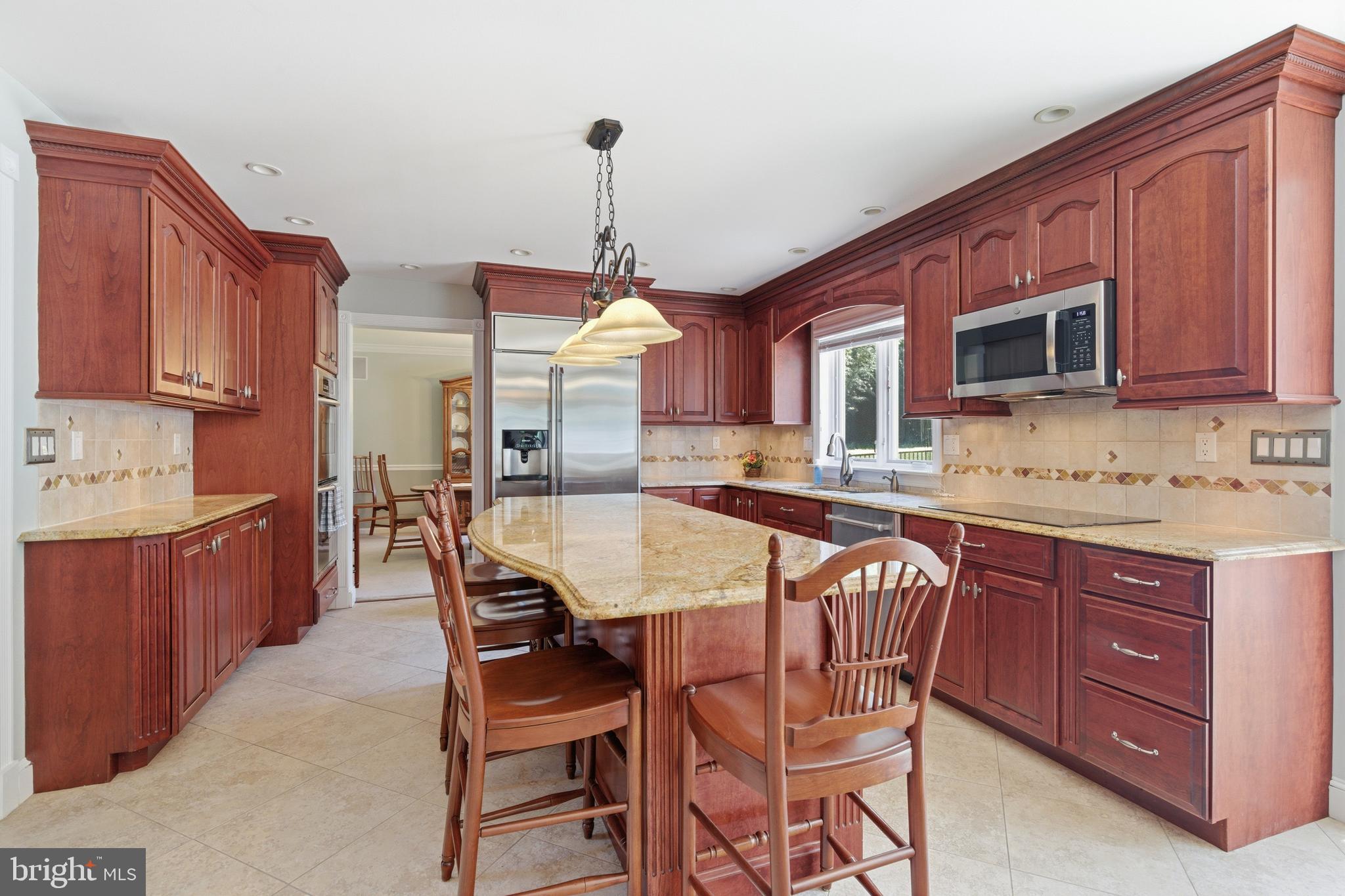 HERITAGE WOODS - Residential