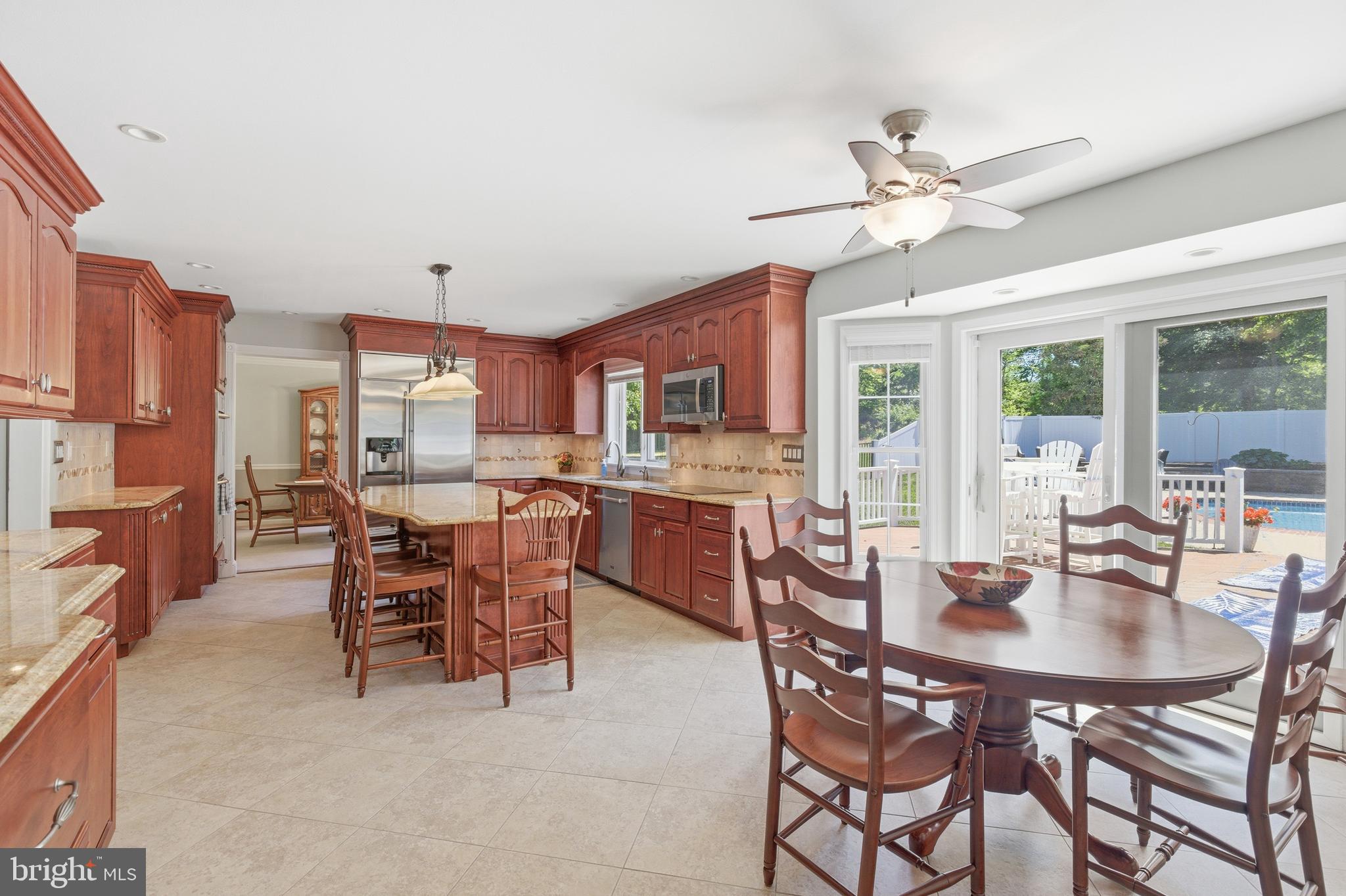HERITAGE WOODS - Residential