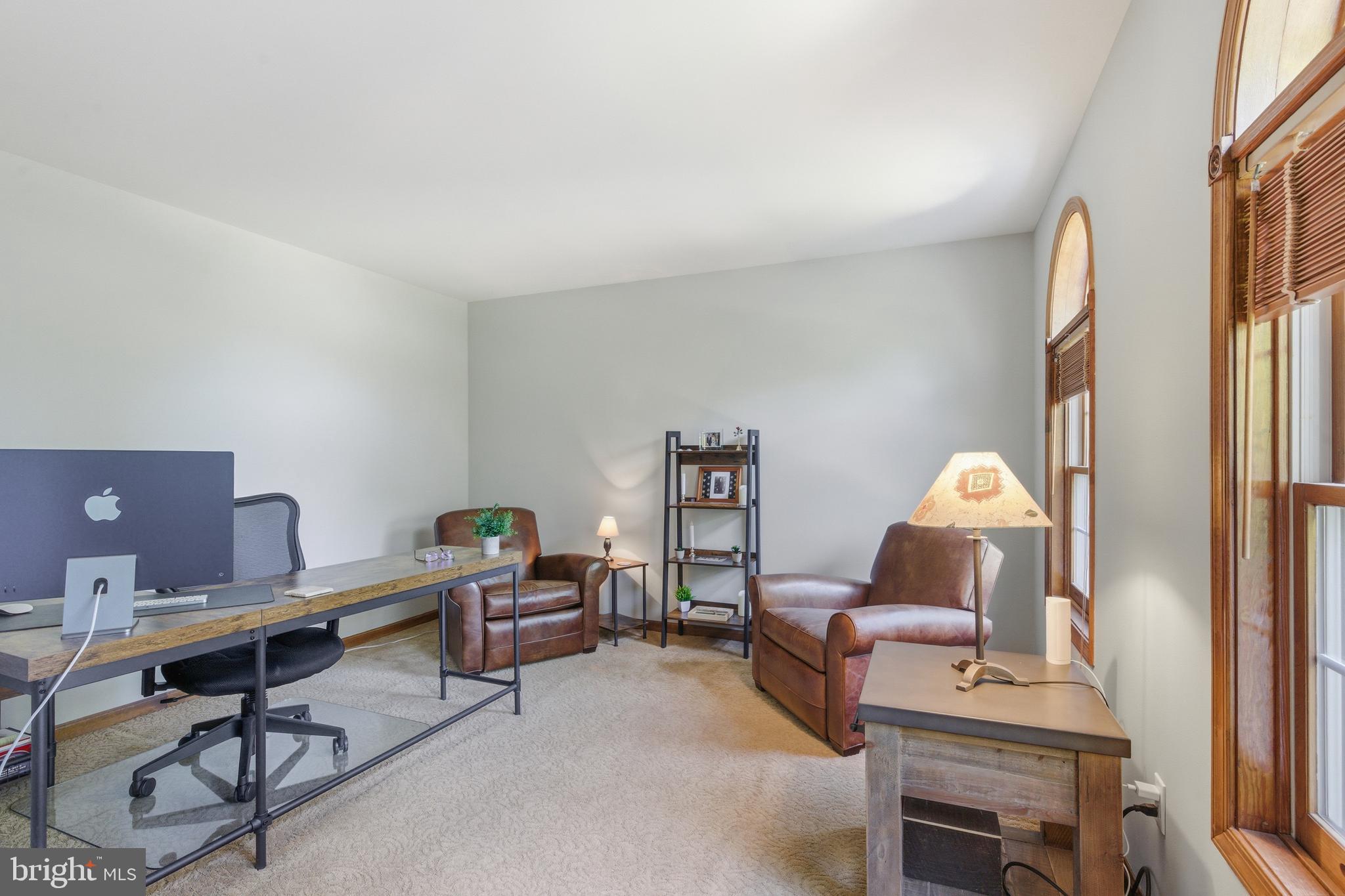 HERITAGE WOODS - Residential