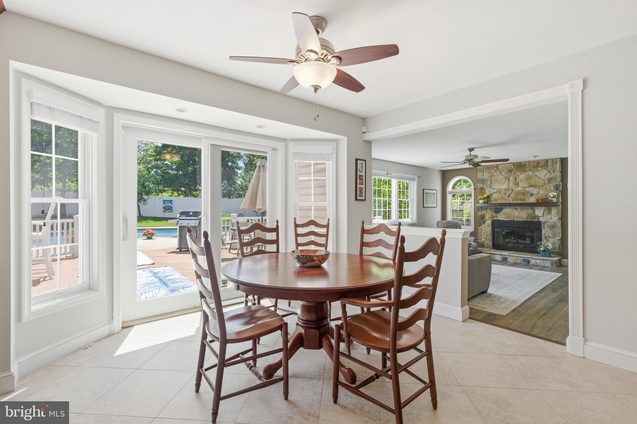 HERITAGE WOODS - Residential